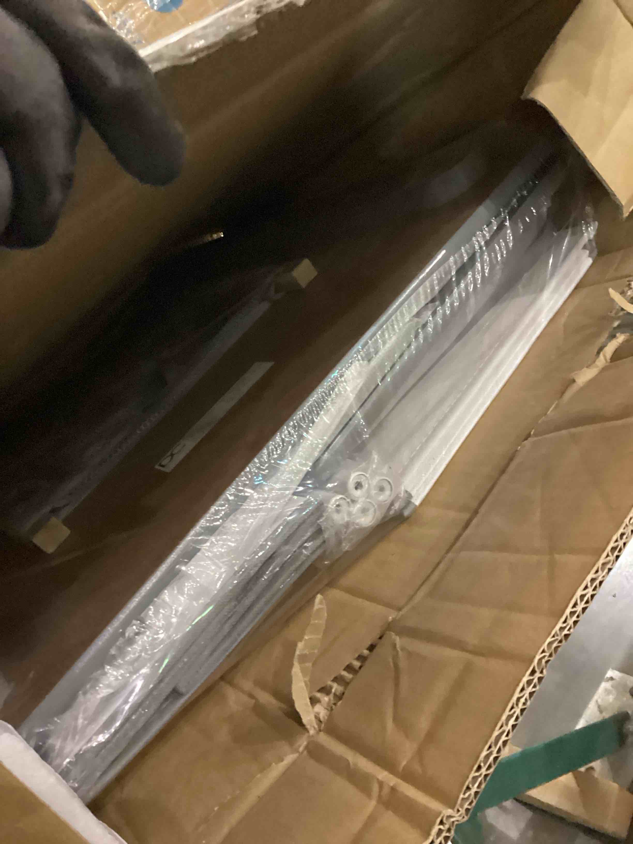 https://s3.amazonaws.com/lotting-images-prod/bidfta/PPE2553038_1753364455731.jpeg
