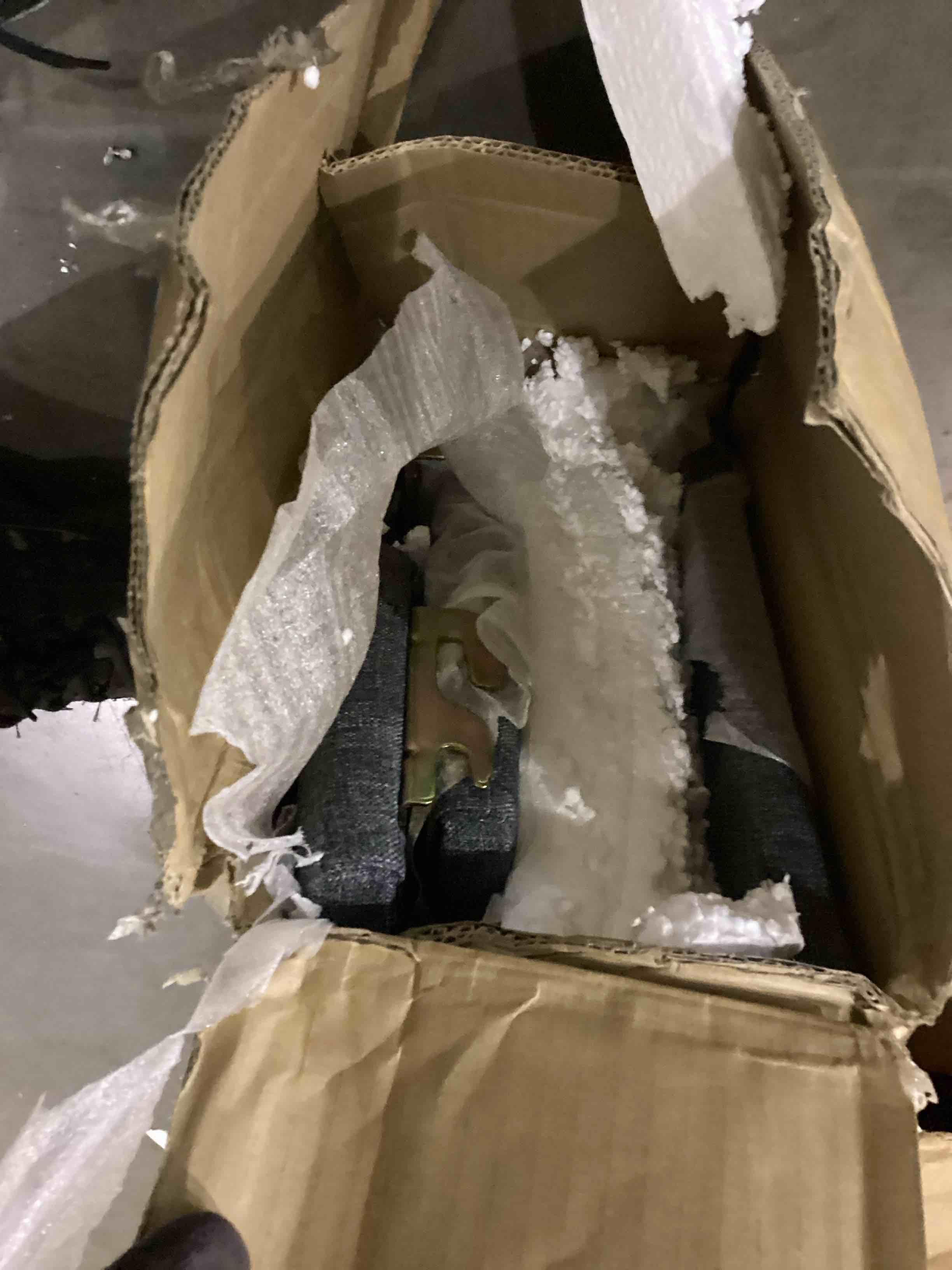 https://s3.amazonaws.com/lotting-images-prod/bidfta/PPE2553095_1753440898326.jpeg