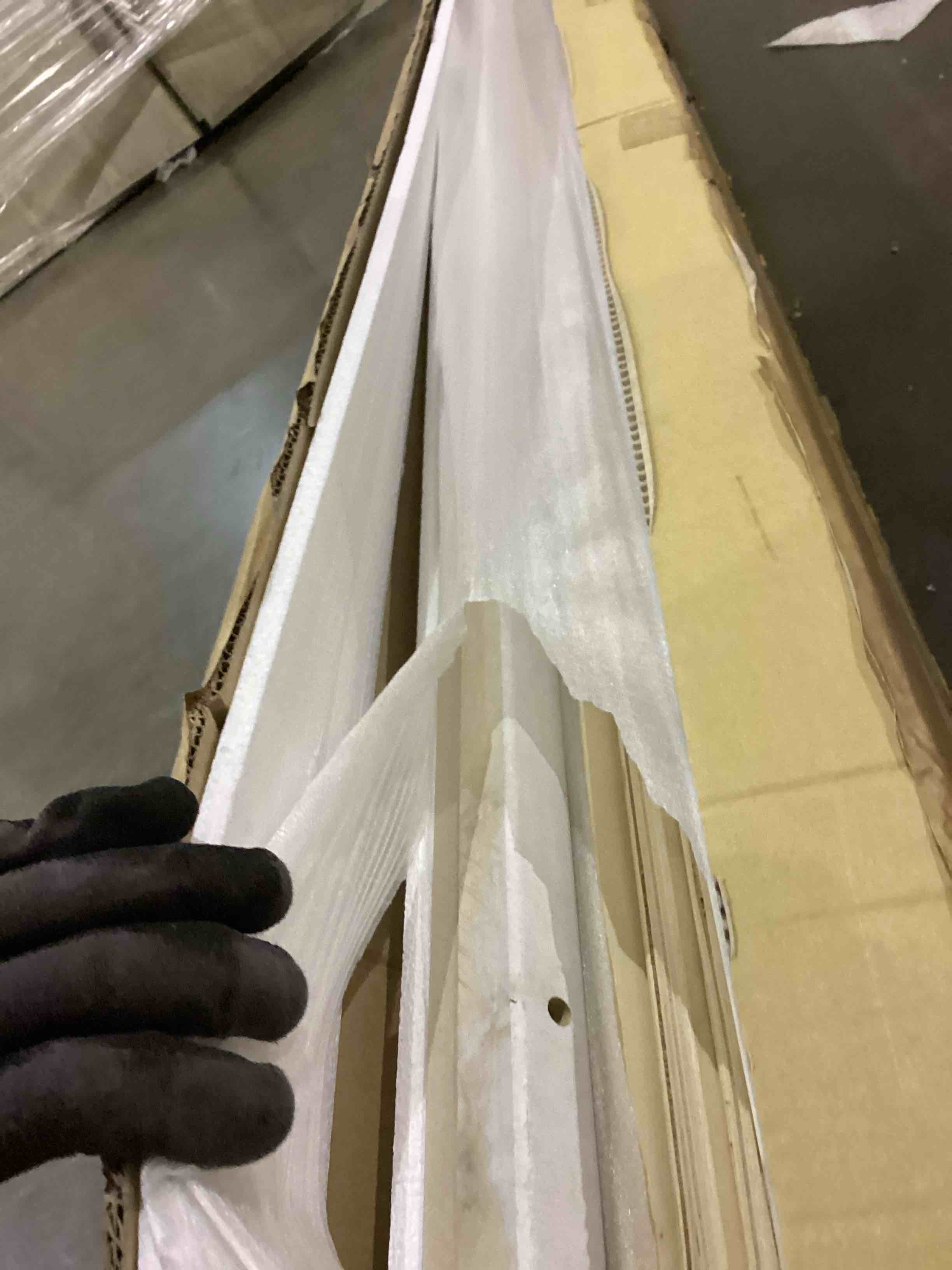 https://s3.amazonaws.com/lotting-images-prod/bidfta/PPE2553096_1753440971980.jpeg