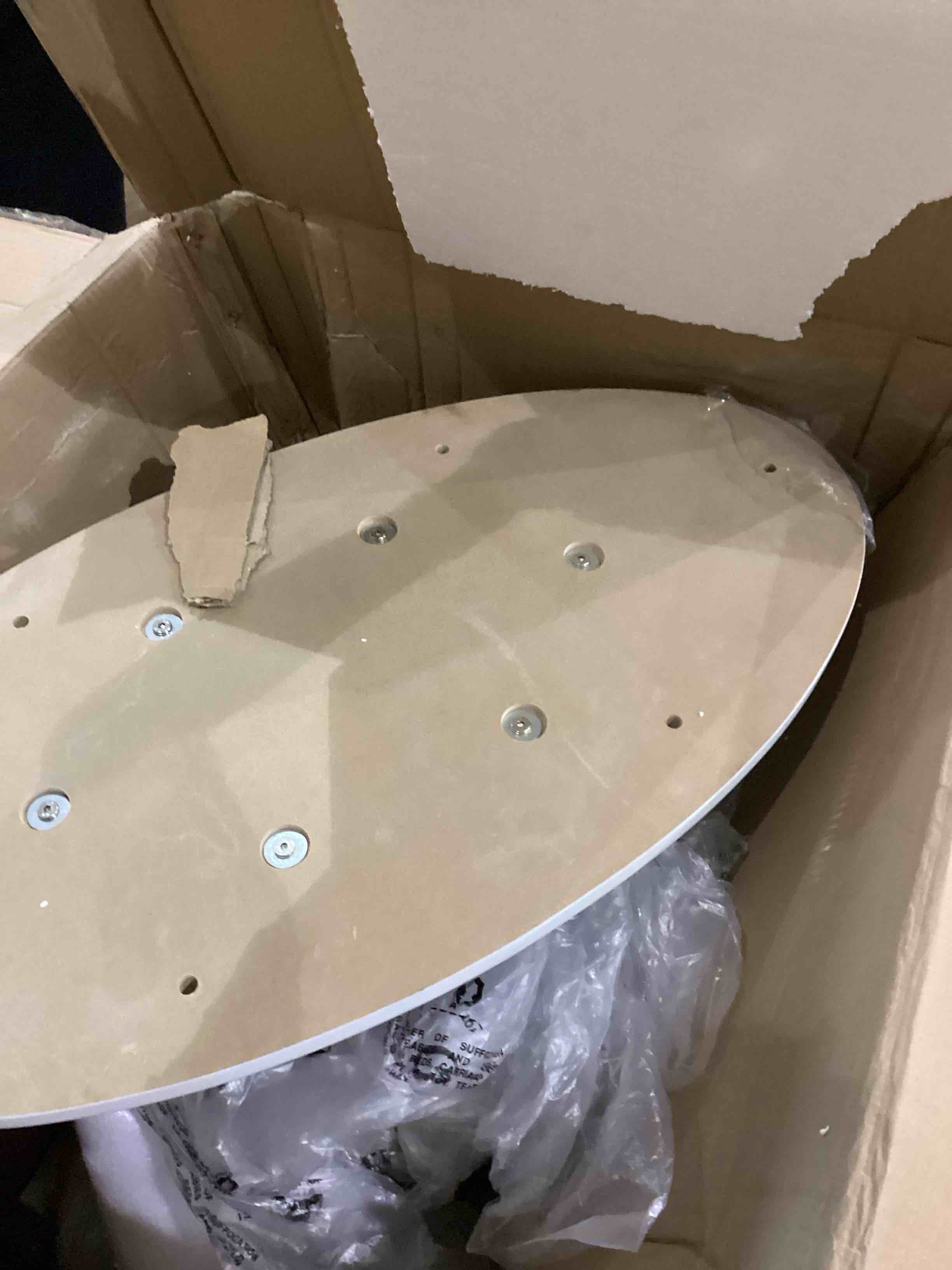 https://s3.amazonaws.com/lotting-images-prod/bidfta/PPE2553118_1753443749025.jpeg