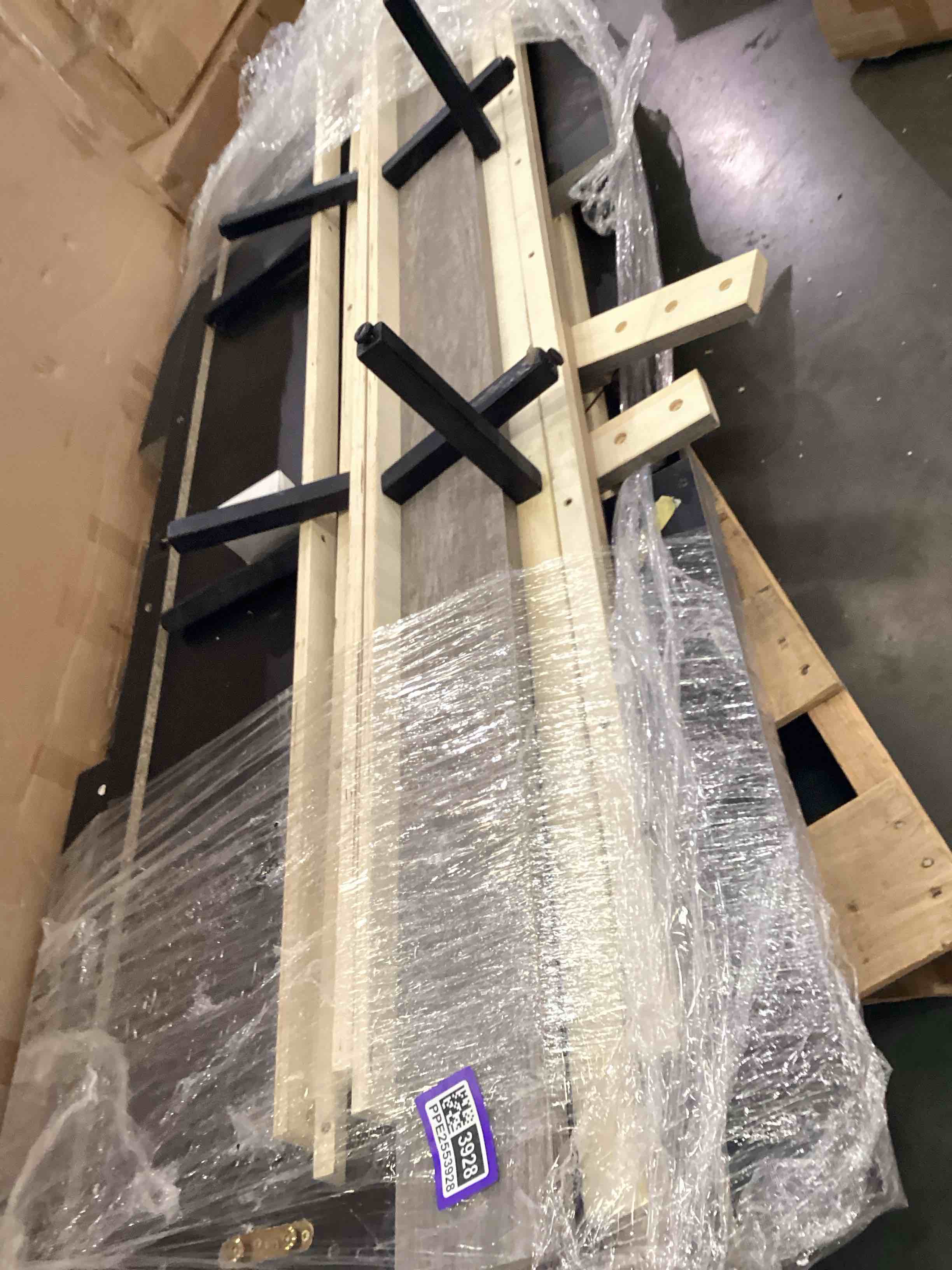 https://s3.amazonaws.com/lotting-images-prod/bidfta/PPE2553928_1753806010375.jpeg