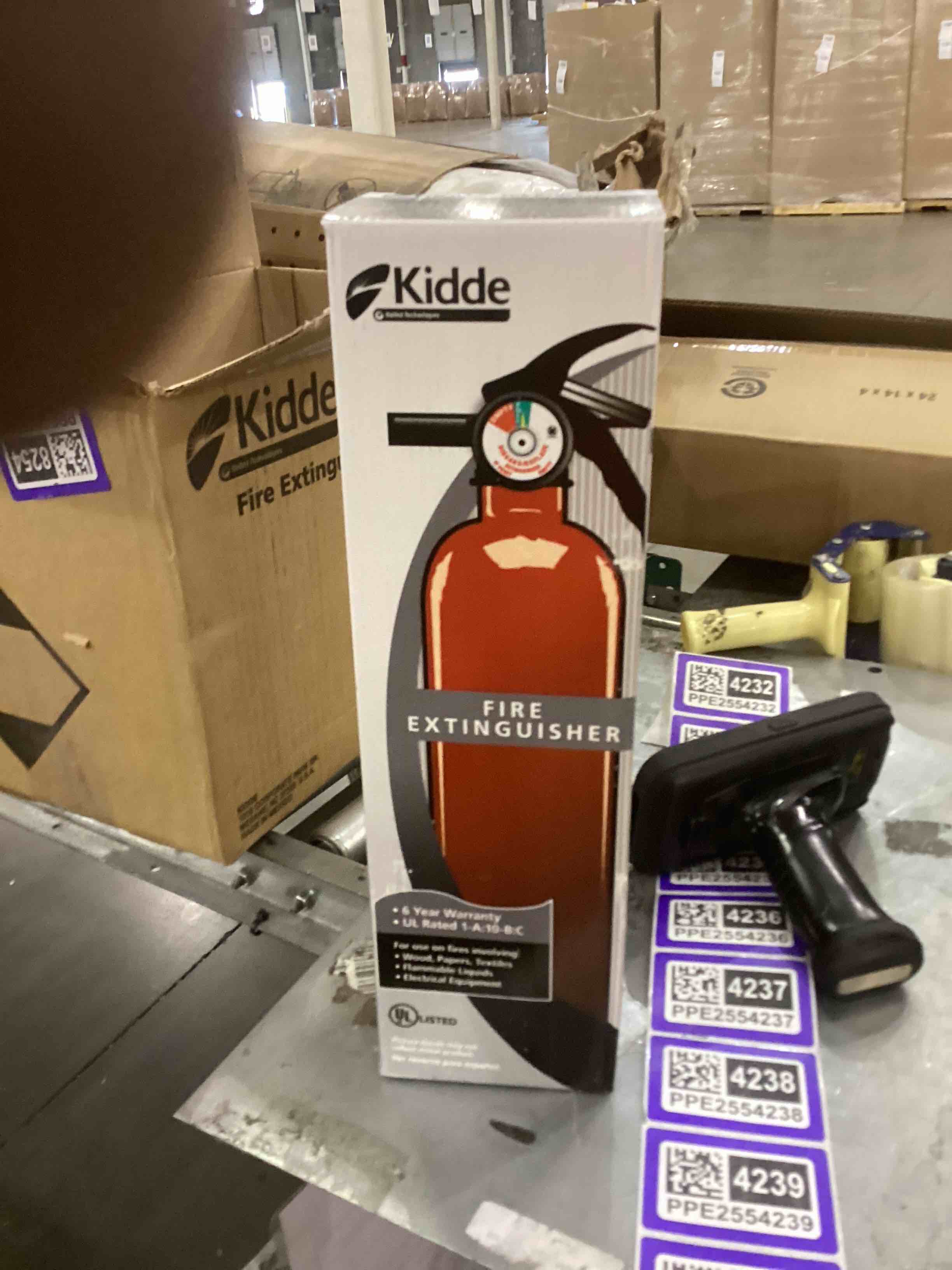 https://s3.amazonaws.com/lotting-images-prod/bidfta/PPE2554240_1753206817951.jpeg