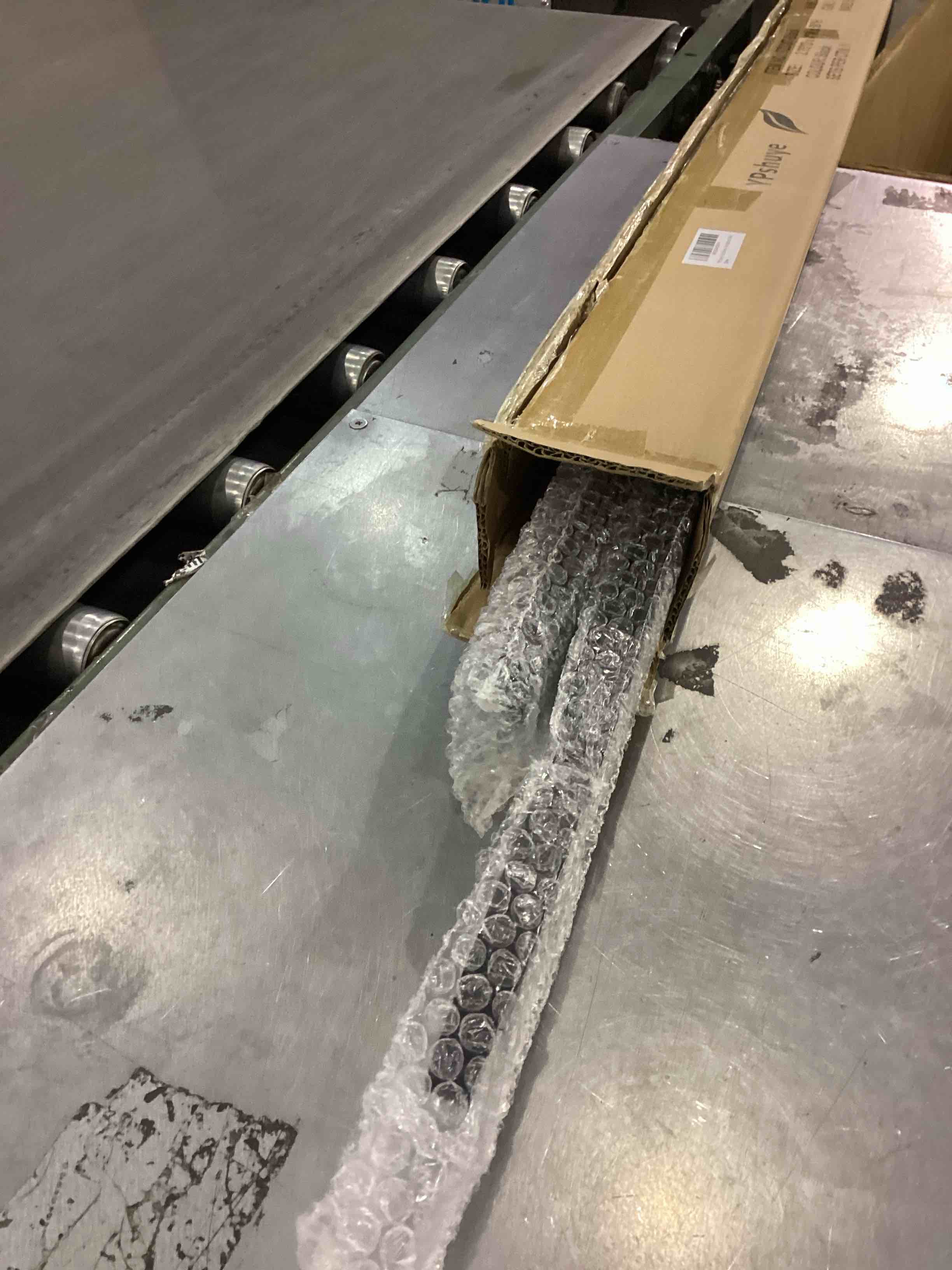https://s3.amazonaws.com/lotting-images-prod/bidfta/PPE2554370_1753269393006.jpeg