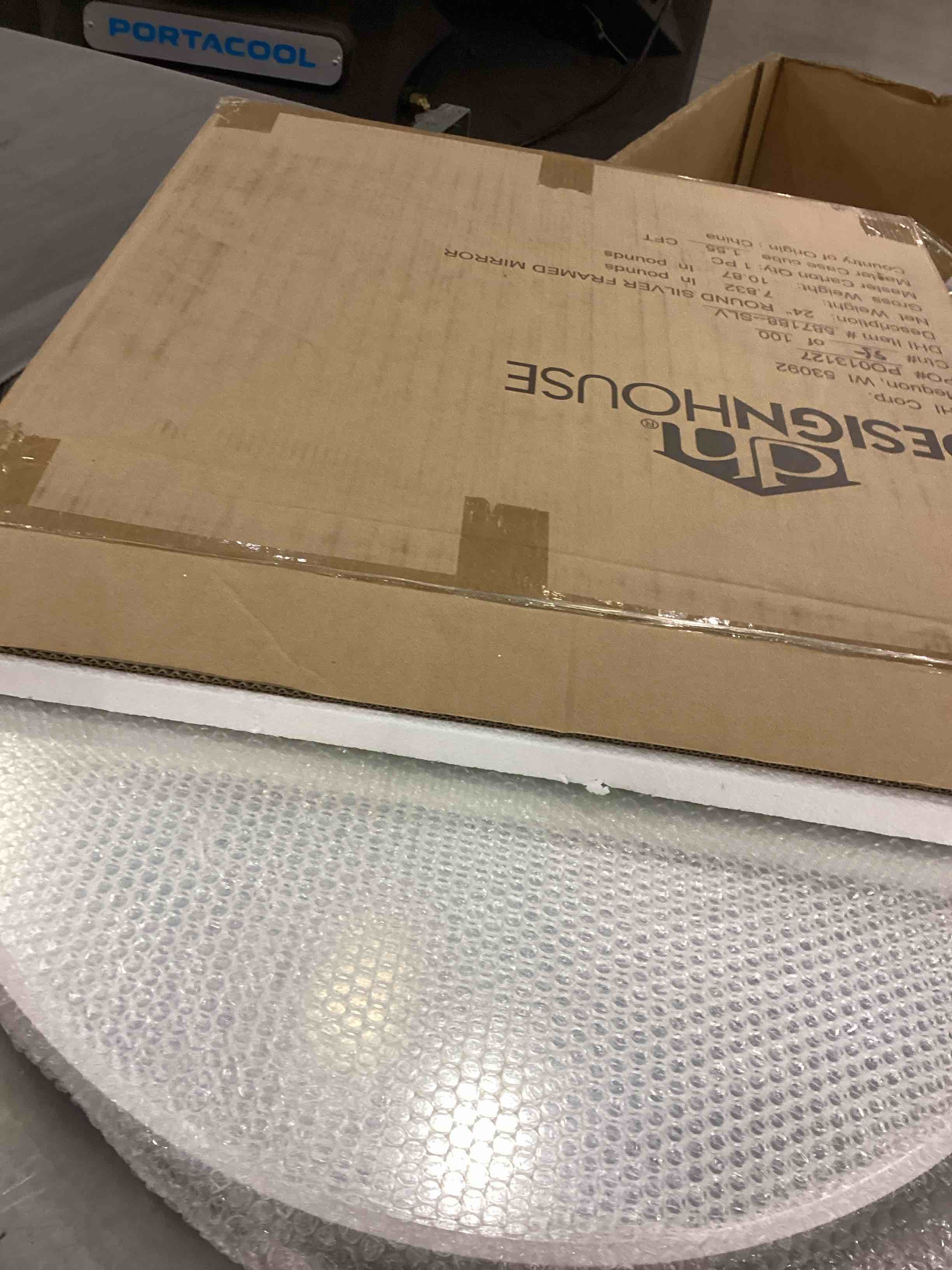 https://s3.amazonaws.com/lotting-images-prod/bidfta/PPE2554383_1753275122240.jpeg