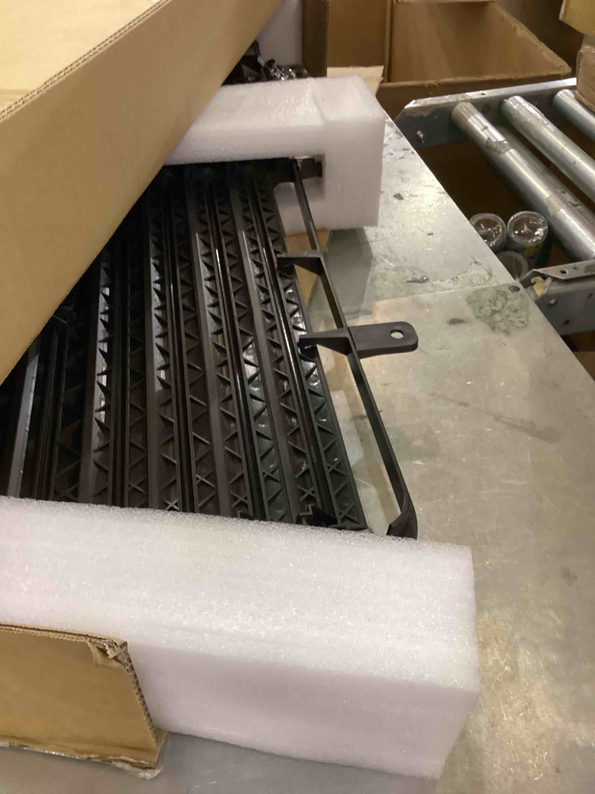 https://s3.amazonaws.com/lotting-images-prod/bidfta/PPE2554595_1753278713528.jpeg