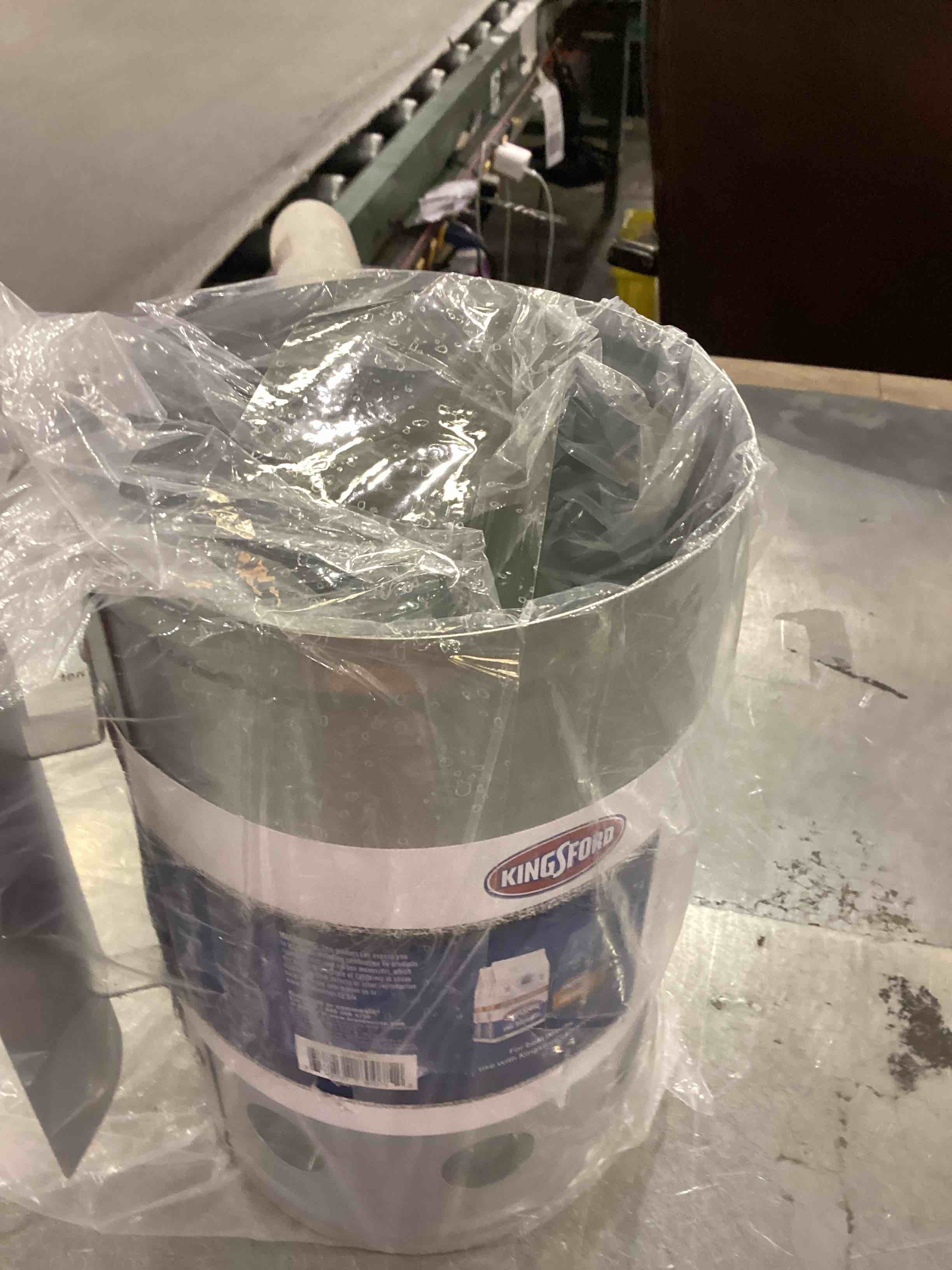 https://s3.amazonaws.com/lotting-images-prod/bidfta/PPE2554615_1753278021119.jpeg