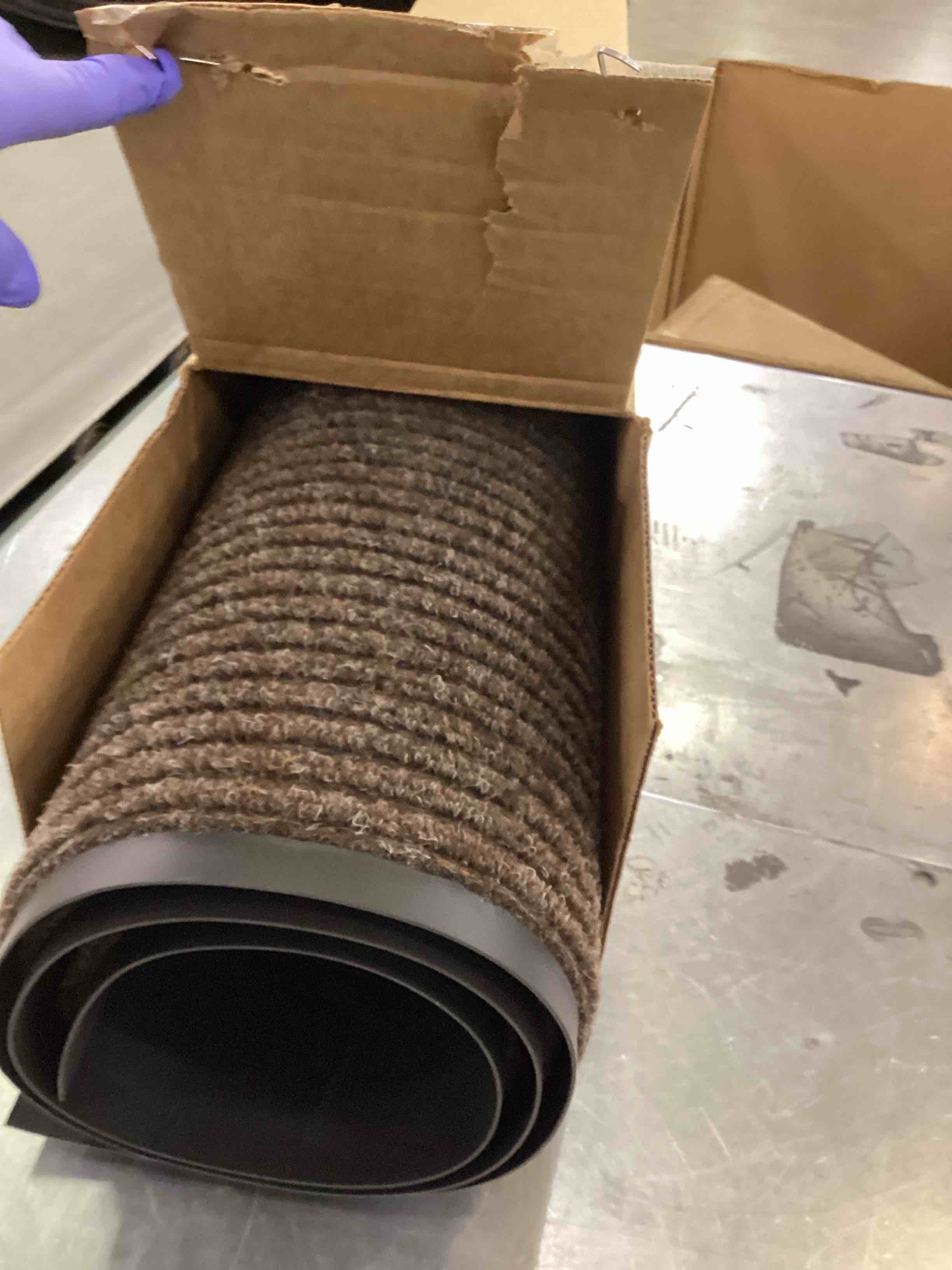 https://s3.amazonaws.com/lotting-images-prod/bidfta/PPE2554757_1753289502646.jpeg