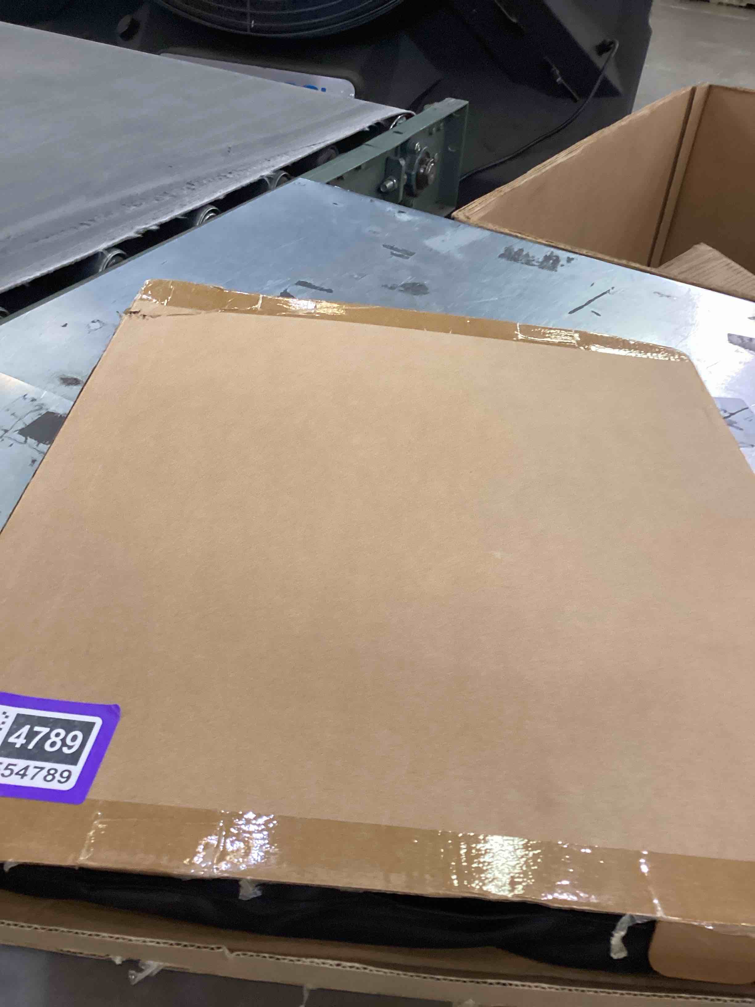https://s3.amazonaws.com/lotting-images-prod/bidfta/PPE2554789_1753286049965.jpeg