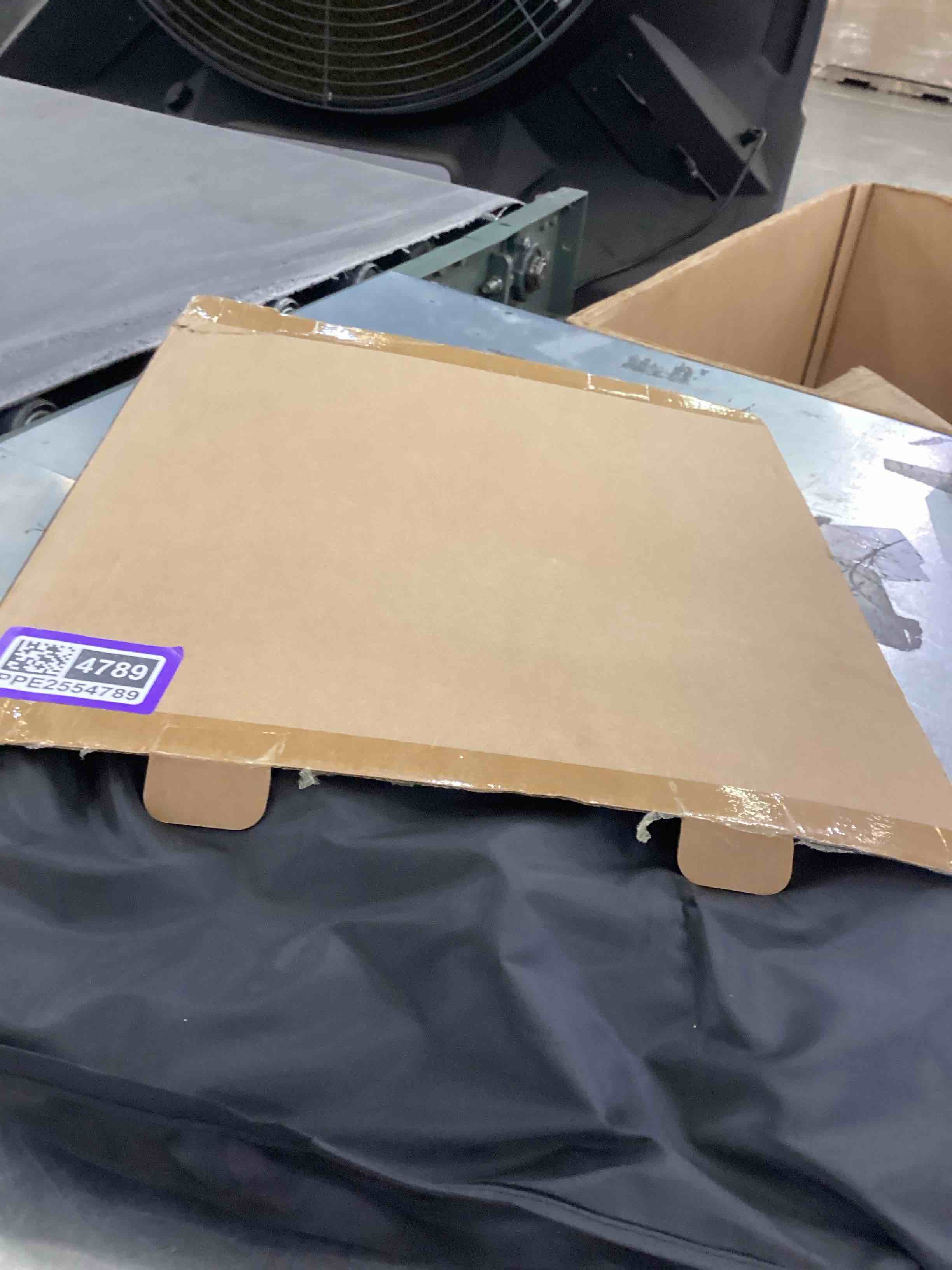 https://s3.amazonaws.com/lotting-images-prod/bidfta/PPE2554789_1753286056570.jpeg