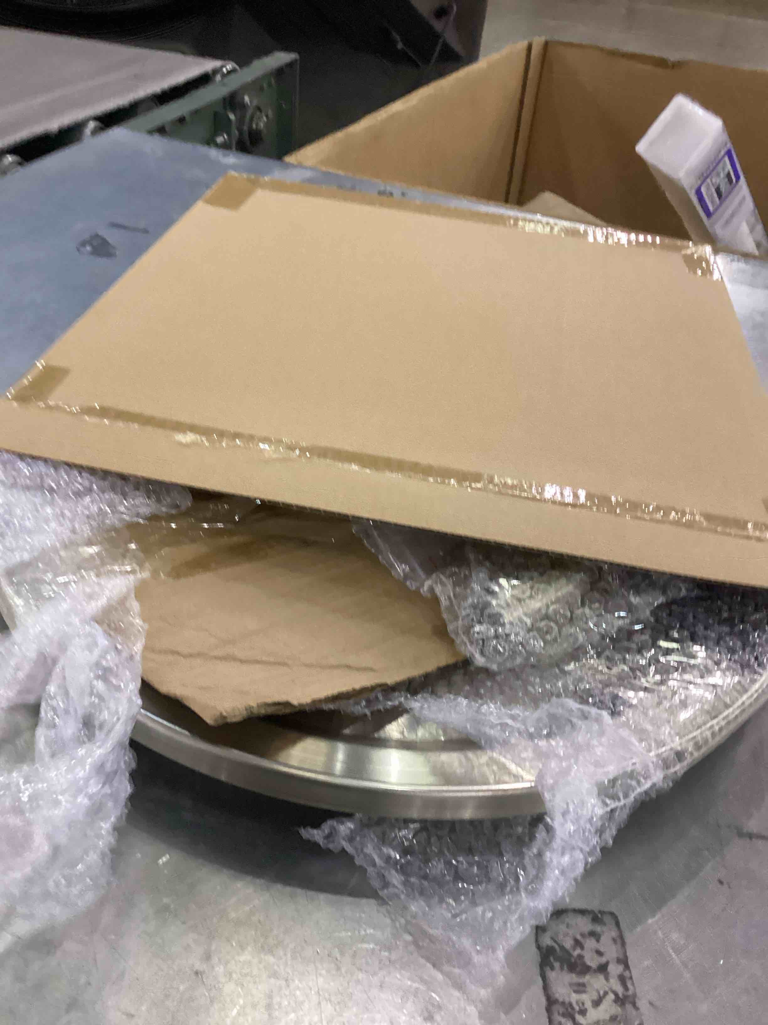 https://s3.amazonaws.com/lotting-images-prod/bidfta/PPE2554796_1753286244314.jpeg