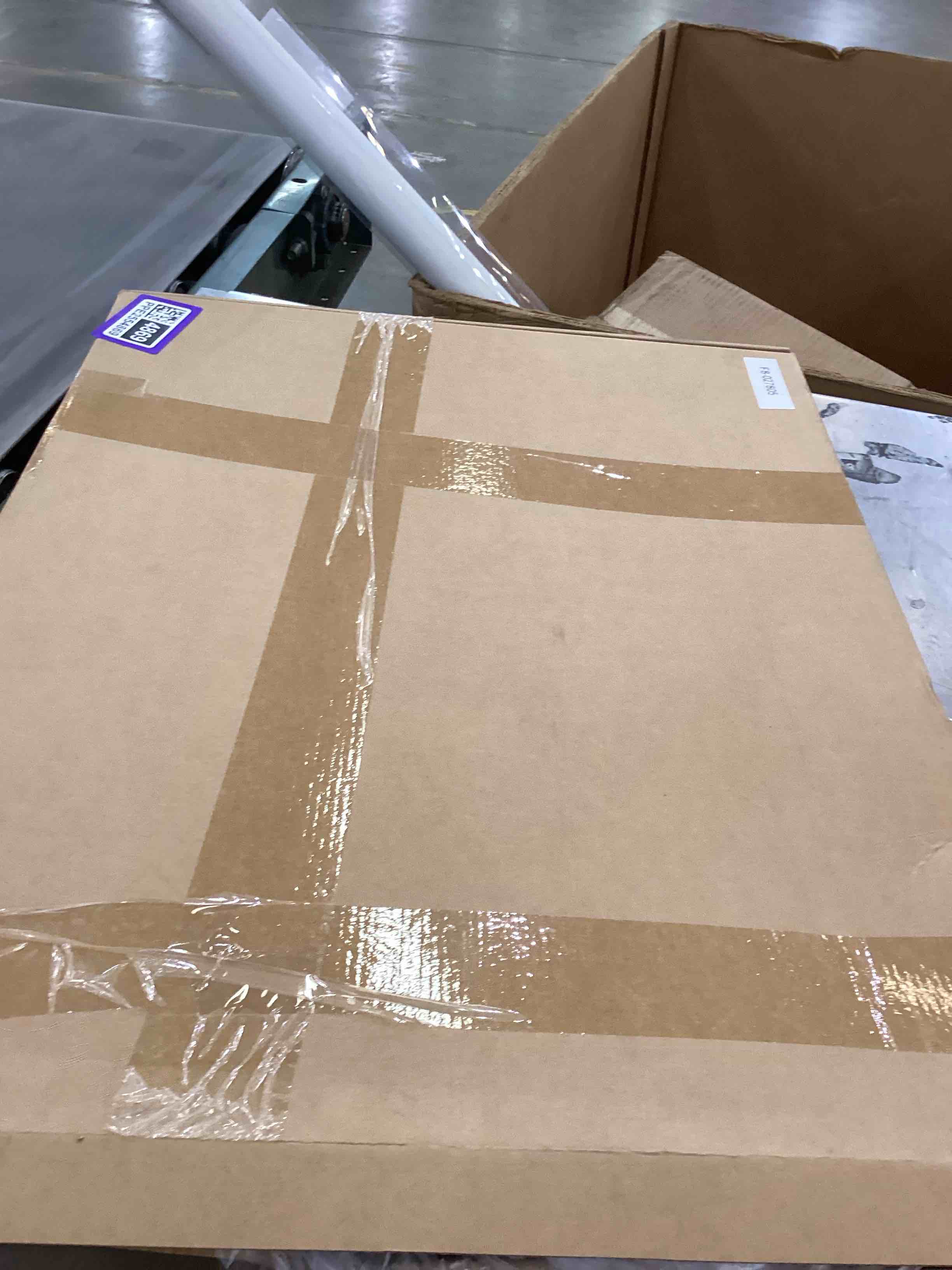 https://s3.amazonaws.com/lotting-images-prod/bidfta/PPE2554869_1753291972722.jpeg