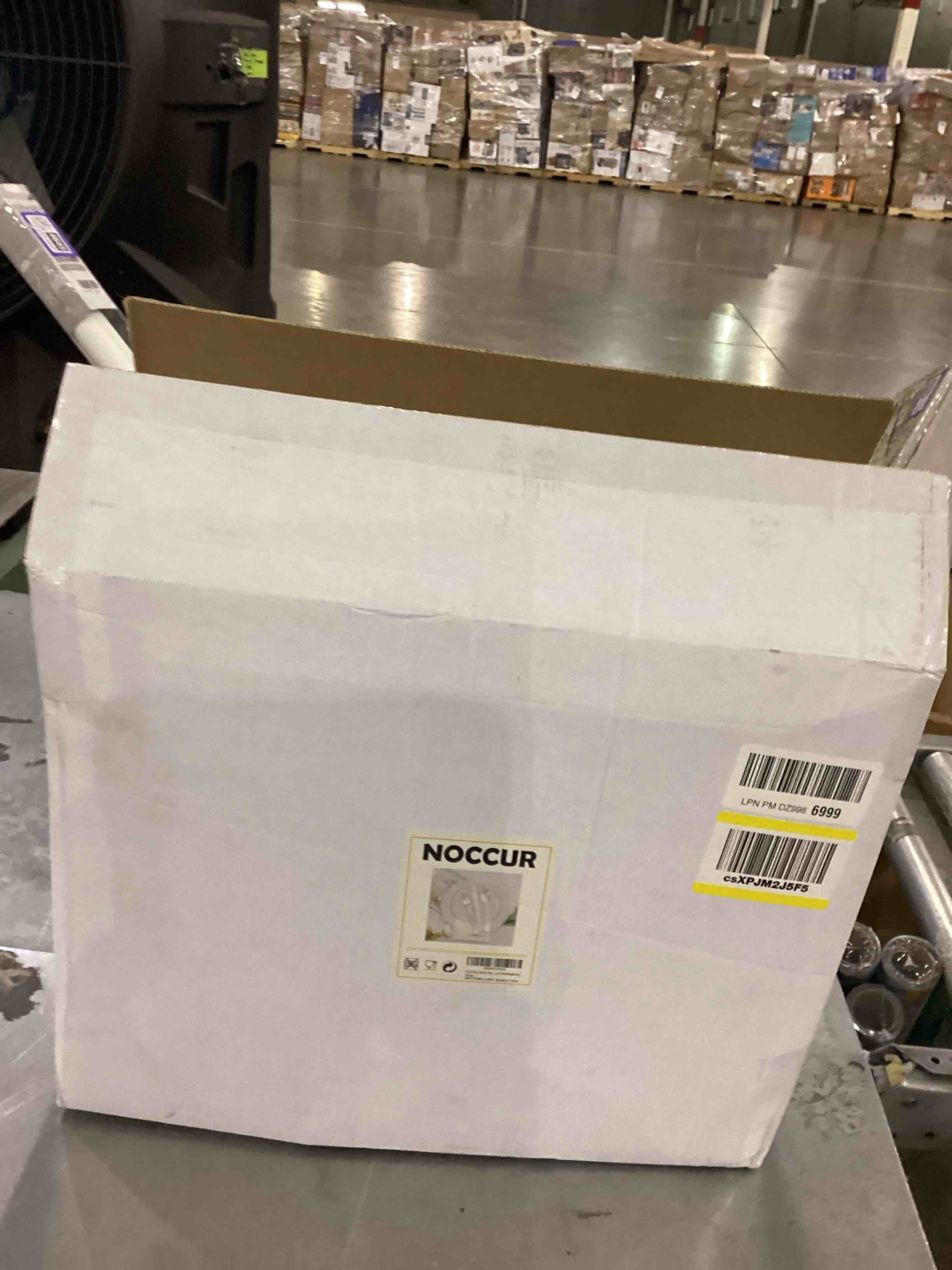 https://s3.amazonaws.com/lotting-images-prod/bidfta/PPE2555014_1753353249990.jpeg
