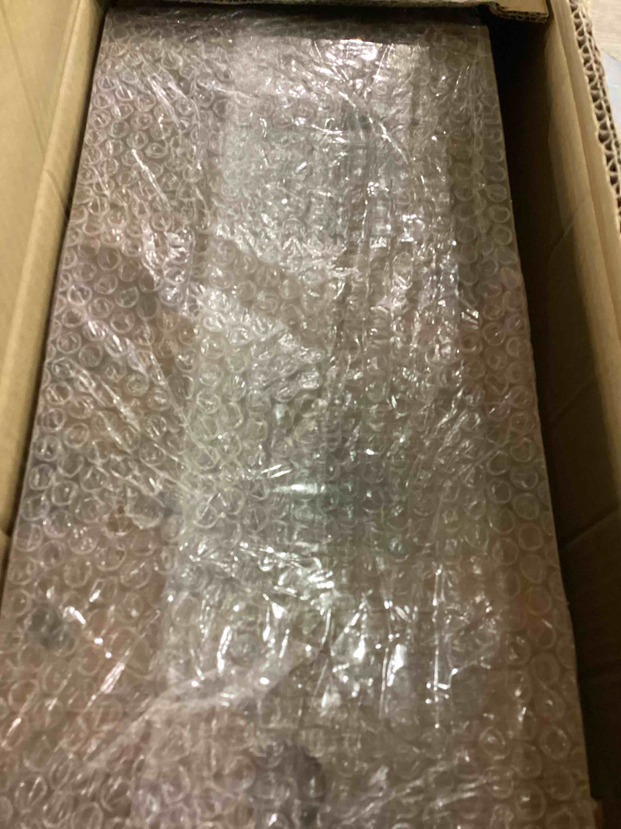 https://s3.amazonaws.com/lotting-images-prod/bidfta/PPE2555055_1753353071851.jpeg