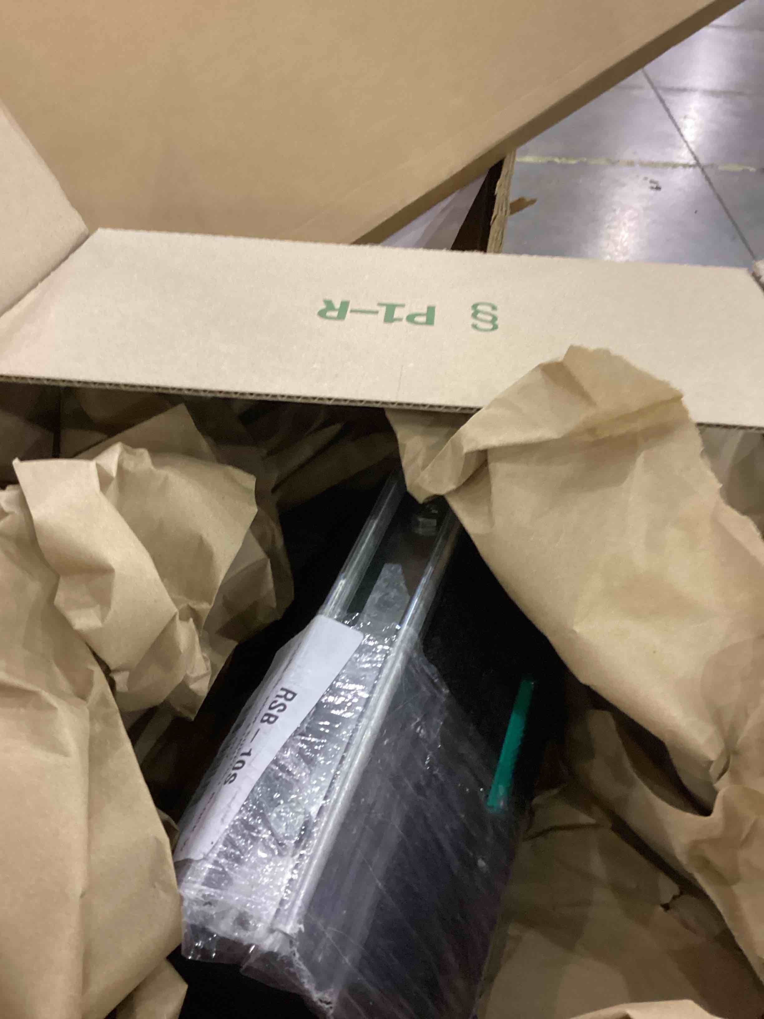 https://s3.amazonaws.com/lotting-images-prod/bidfta/PPE2555103_1753354897171.jpeg