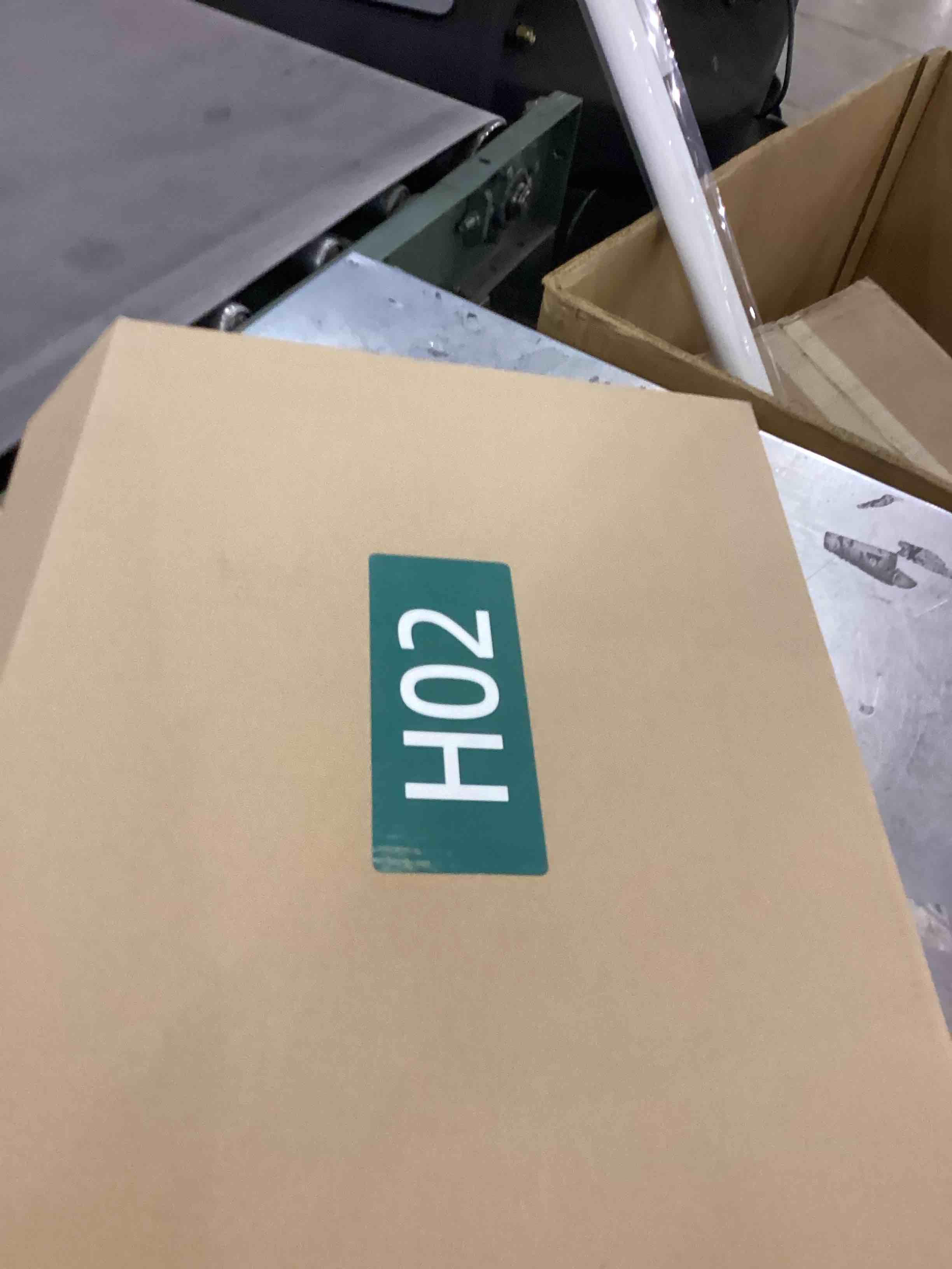 https://s3.amazonaws.com/lotting-images-prod/bidfta/PPE2555306_1753361785761.jpeg