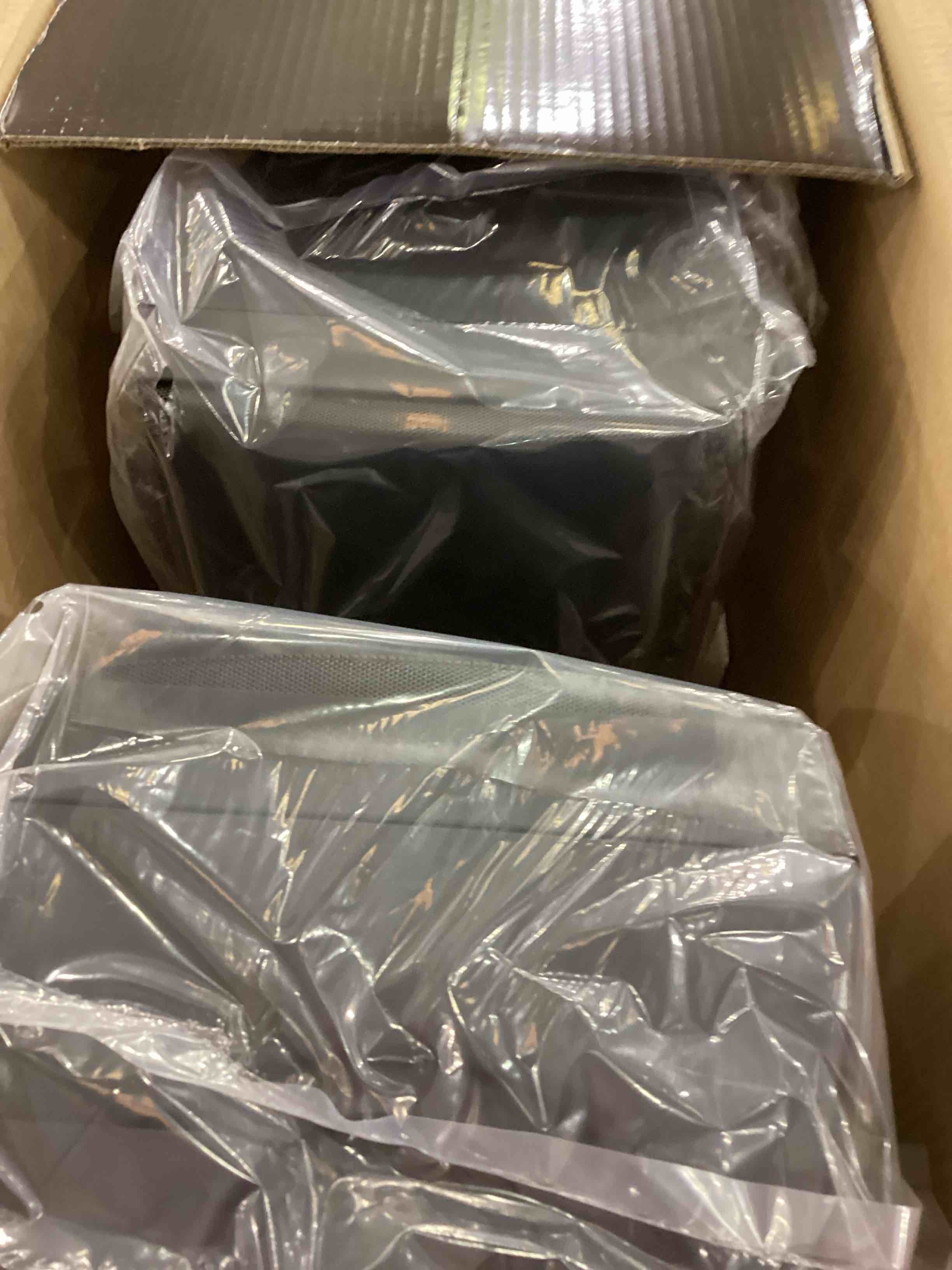 https://s3.amazonaws.com/lotting-images-prod/bidfta/PPE2555561_1753365361048.jpeg