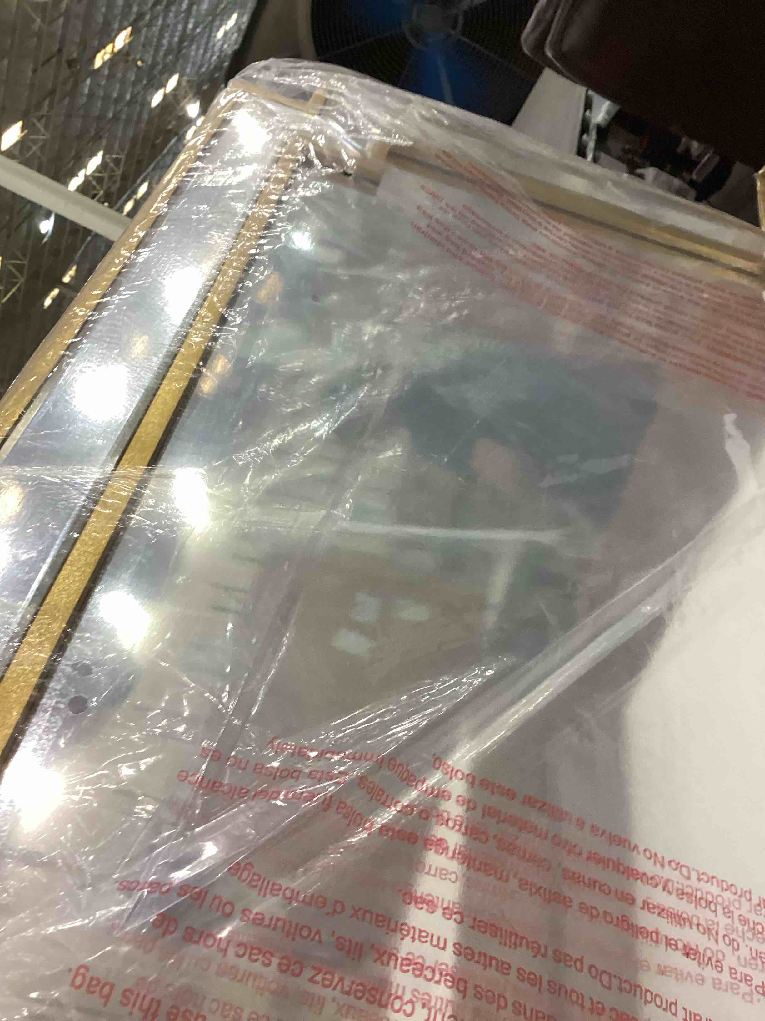 https://s3.amazonaws.com/lotting-images-prod/bidfta/PPE2555605_1753366742427.jpeg