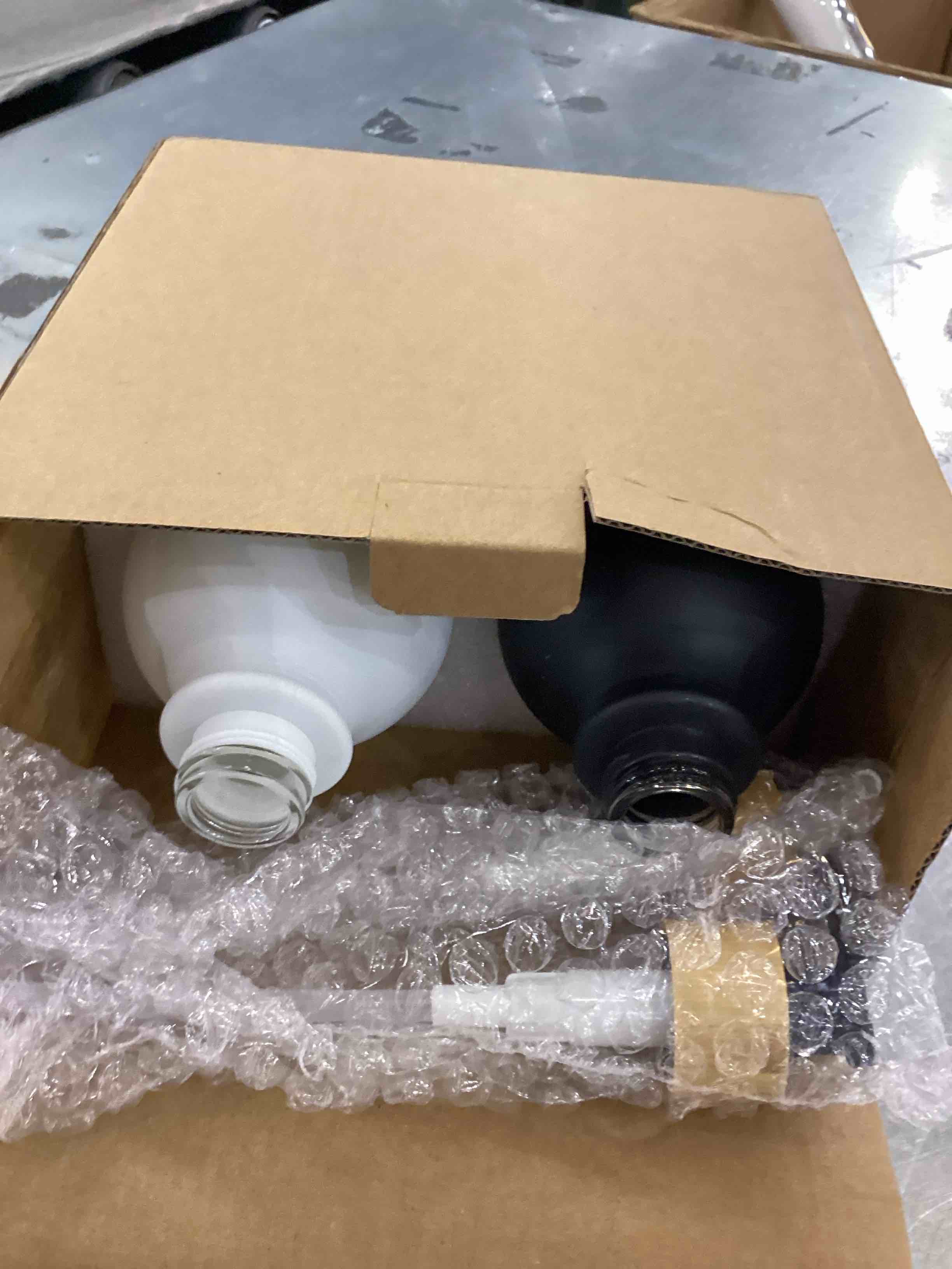 https://s3.amazonaws.com/lotting-images-prod/bidfta/PPE2555691_1753372986453.jpeg