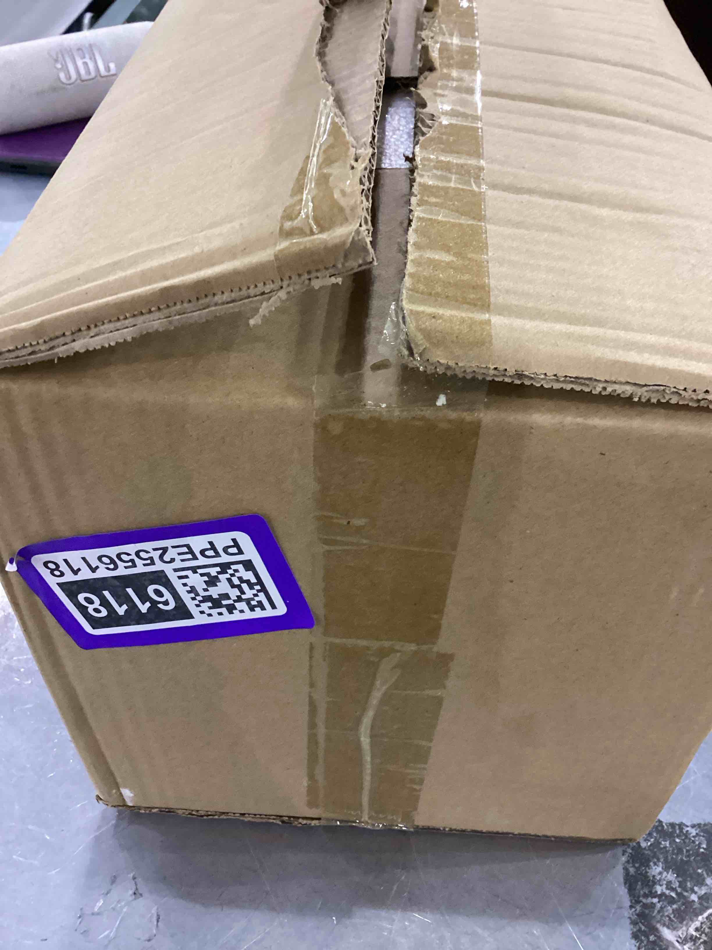 https://s3.amazonaws.com/lotting-images-prod/bidfta/PPE2556118_1753440511891.jpeg