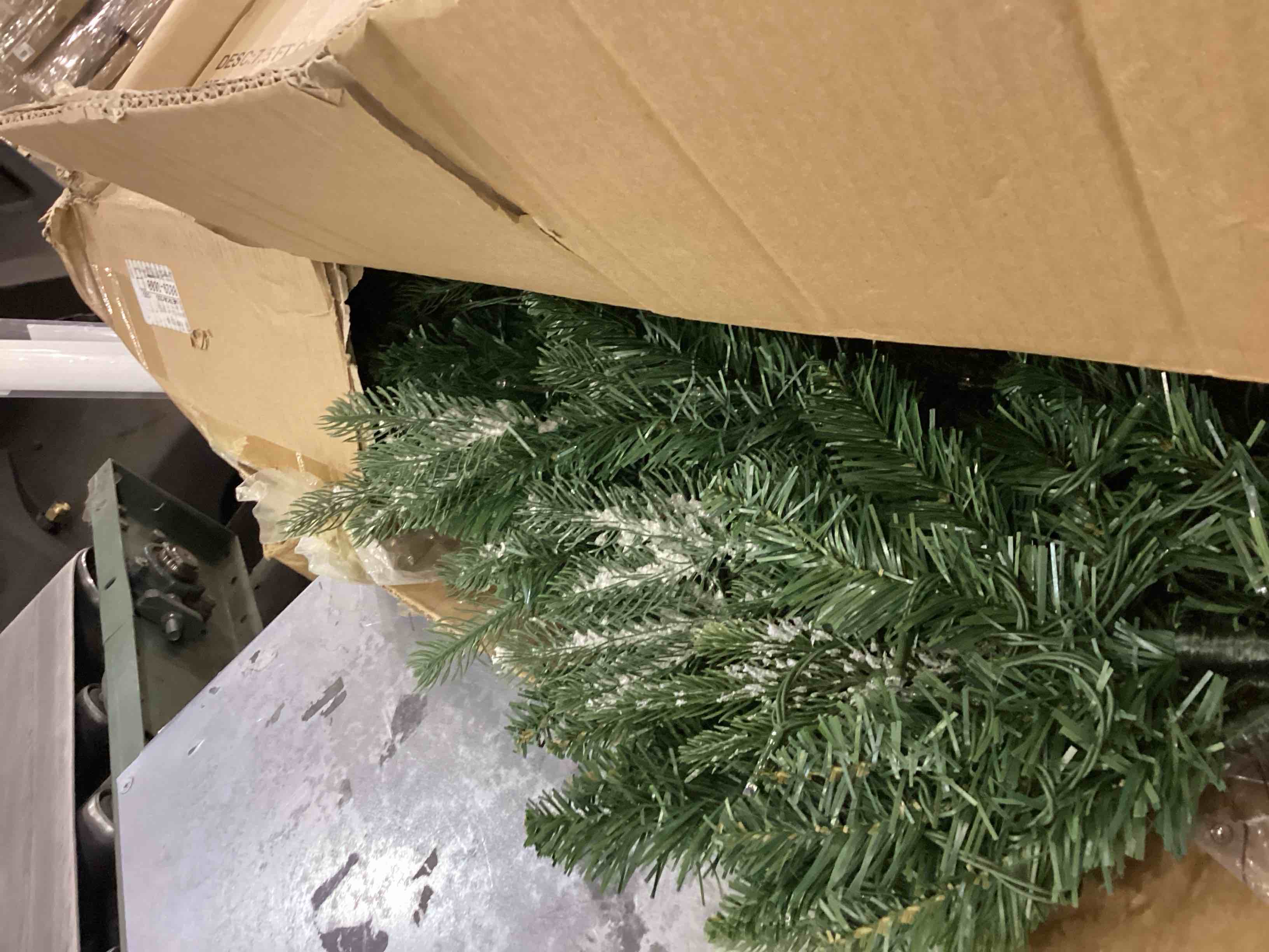 https://s3.amazonaws.com/lotting-images-prod/bidfta/PPE2556253_1753446660926.jpeg
