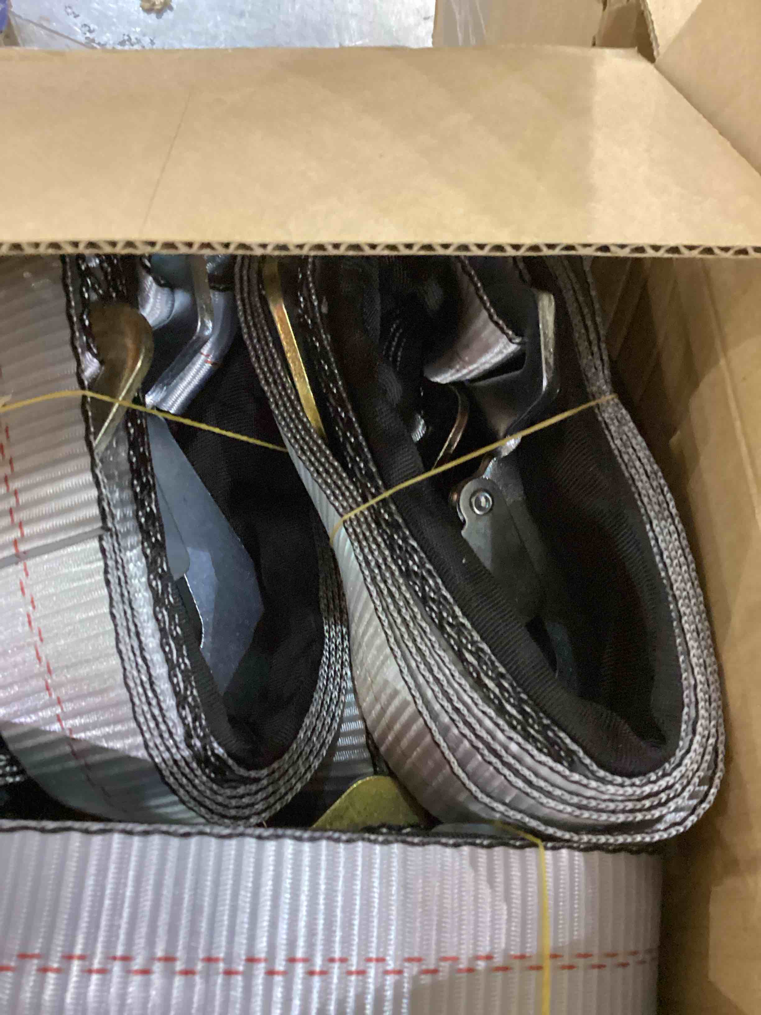 https://s3.amazonaws.com/lotting-images-prod/bidfta/PPE2556354_1753448558555.jpeg