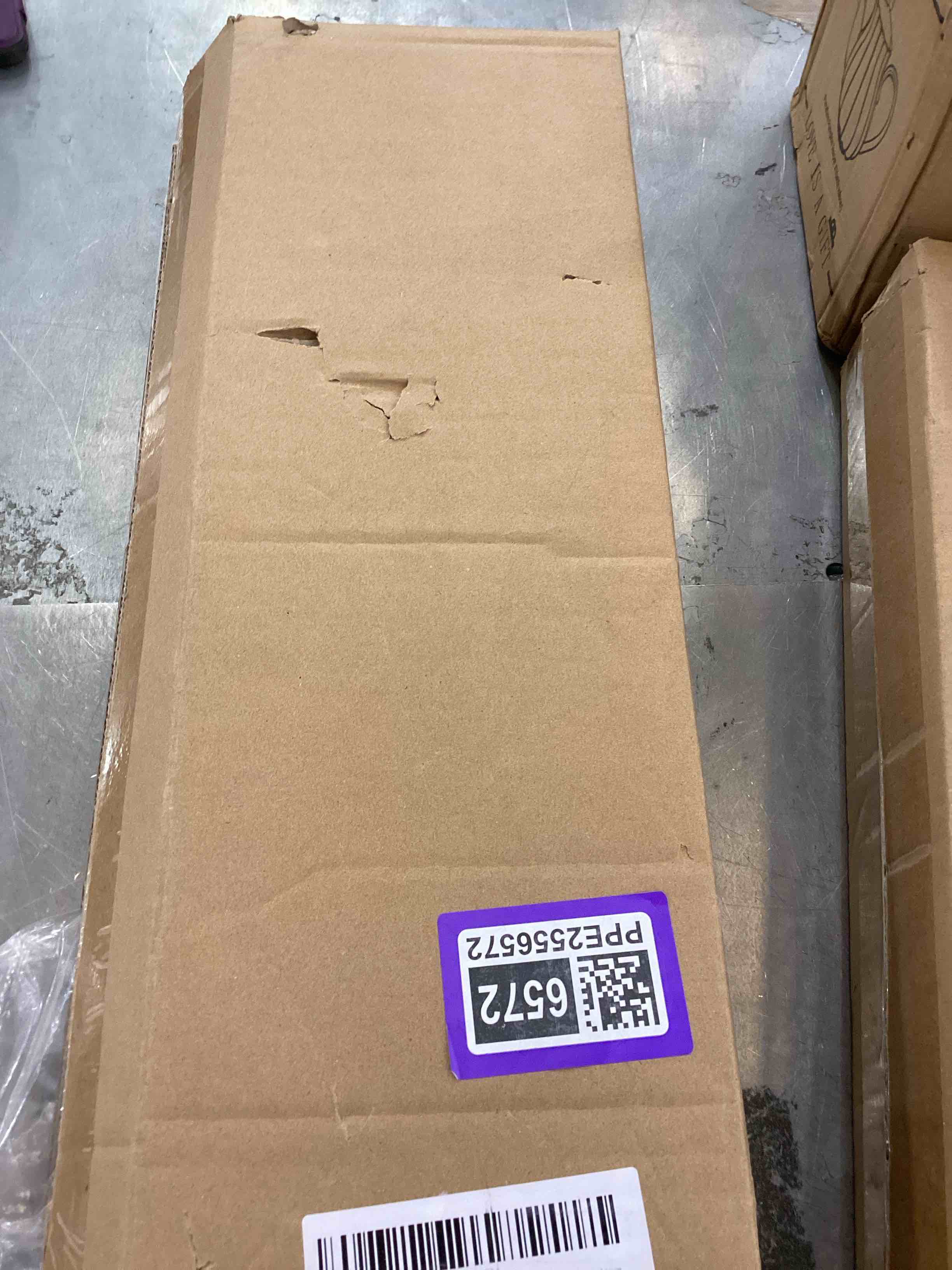 https://s3.amazonaws.com/lotting-images-prod/bidfta/PPE2556572_1753464007662.jpeg