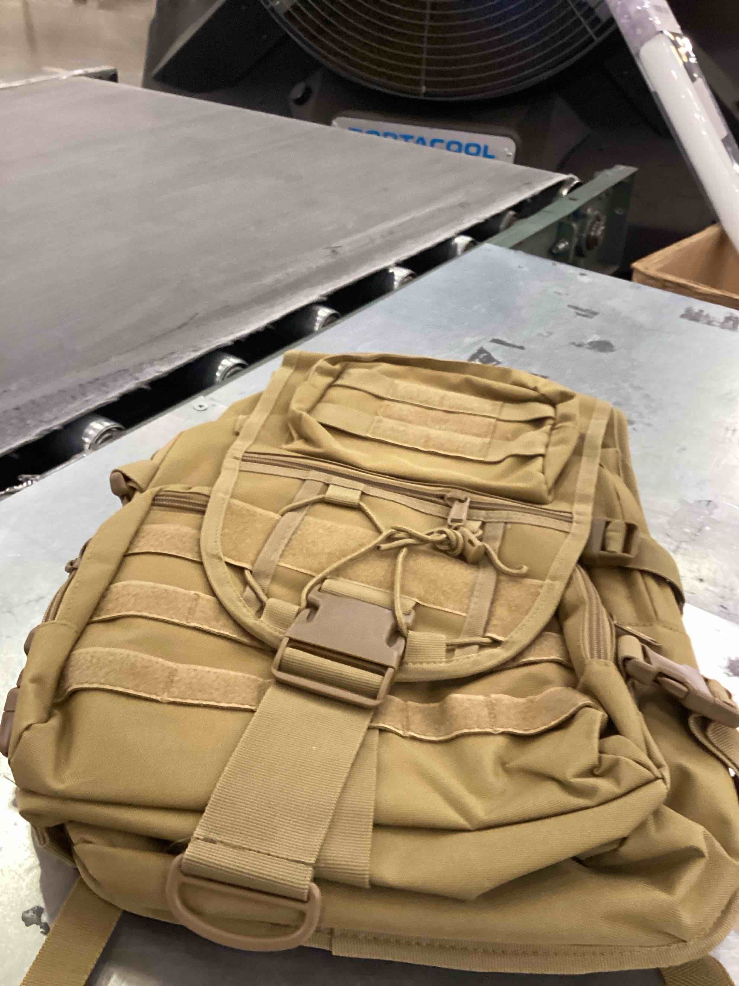 https://s3.amazonaws.com/lotting-images-prod/bidfta/PPE2556757_1753465558560.jpeg