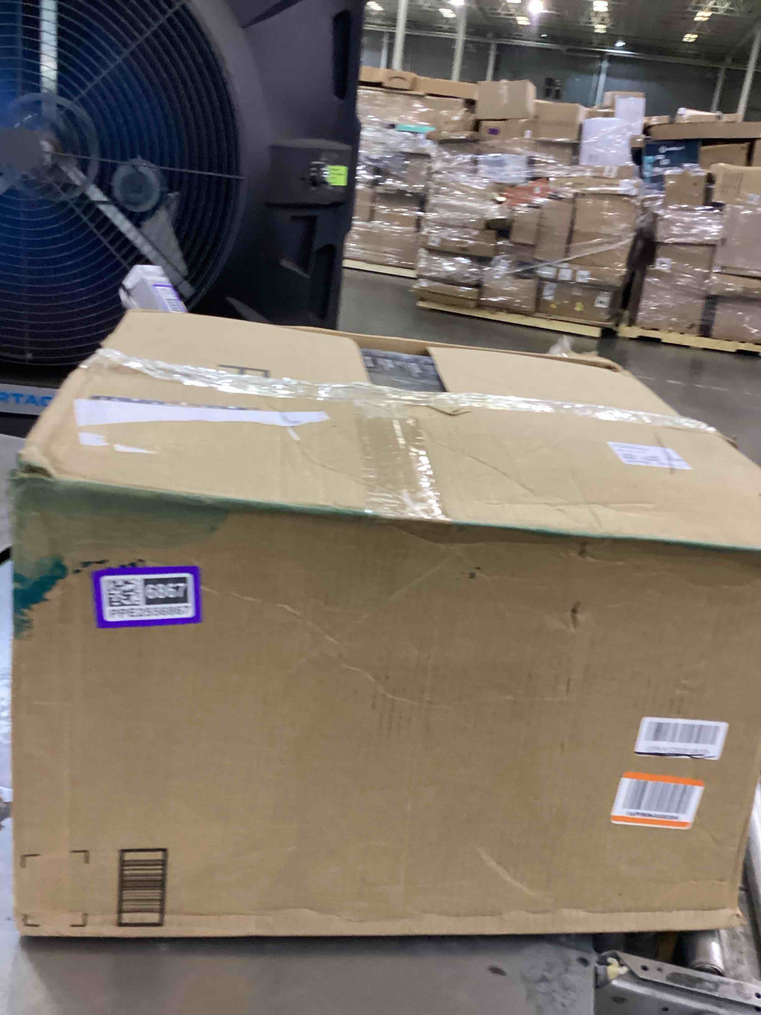 https://s3.amazonaws.com/lotting-images-prod/bidfta/PPE2556867_1753707354815.jpeg