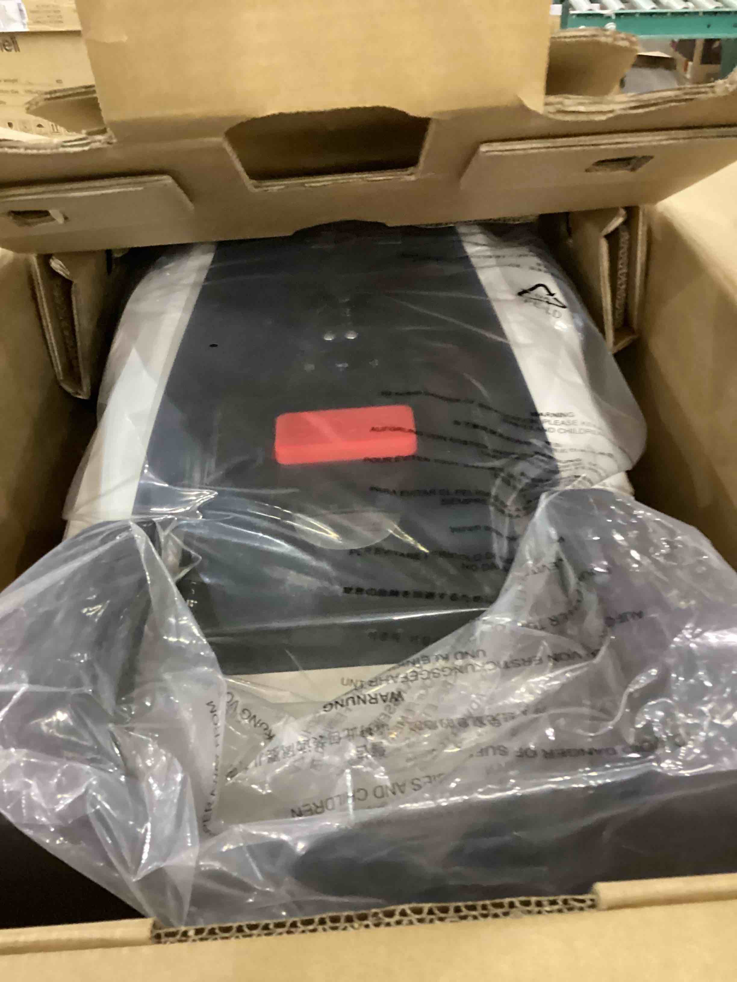 https://s3.amazonaws.com/lotting-images-prod/bidfta/PPE2556882_1753706857531.jpeg