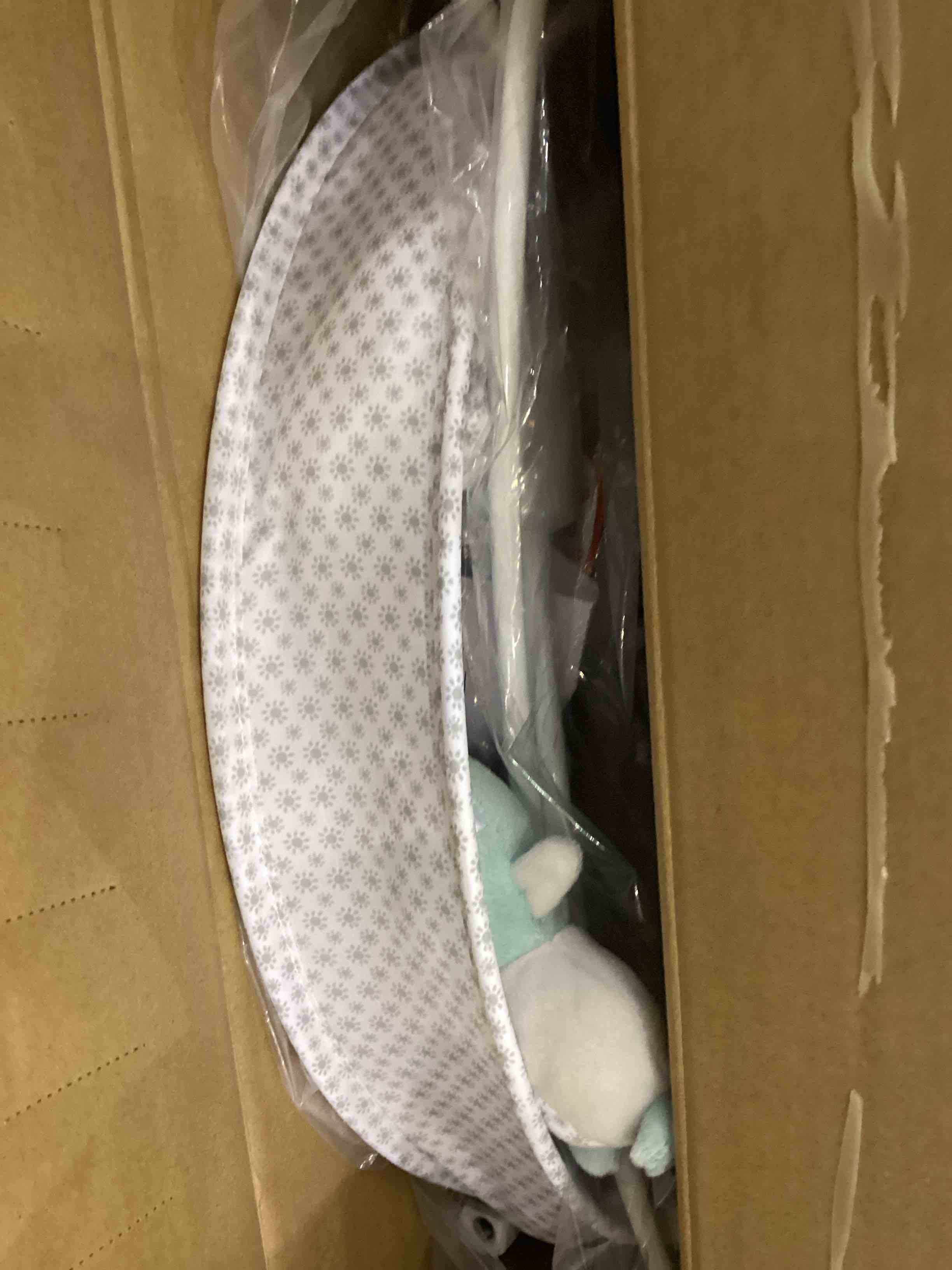 https://s3.amazonaws.com/lotting-images-prod/bidfta/PPE2557207_1752853262757.jpeg