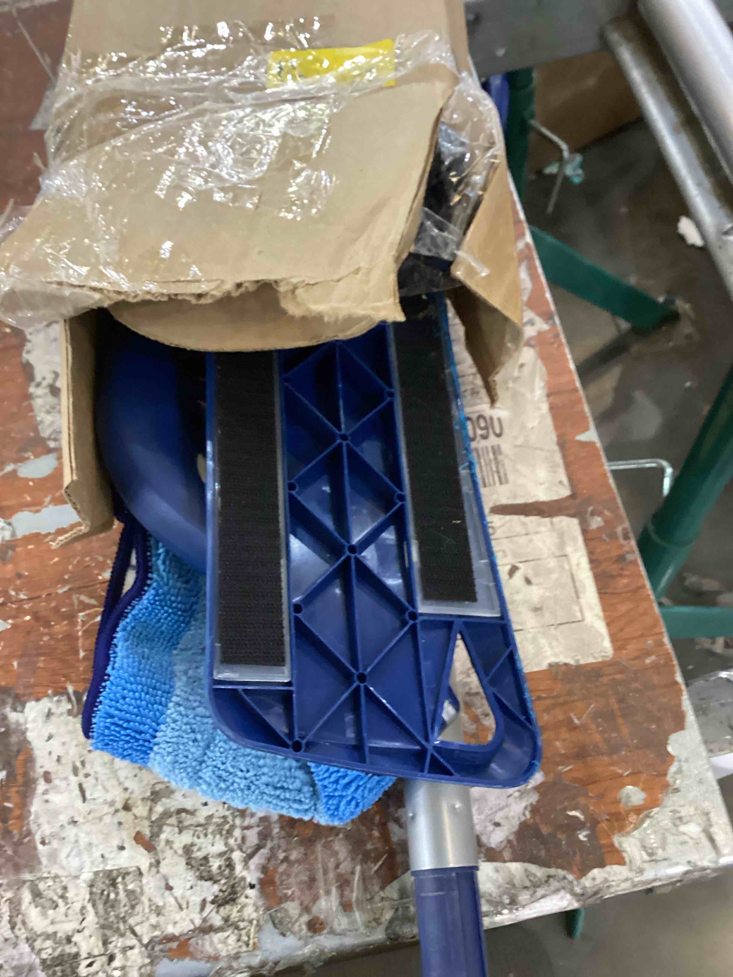 https://s3.amazonaws.com/lotting-images-prod/bidfta/PPE2557258_1752859318938.jpeg
