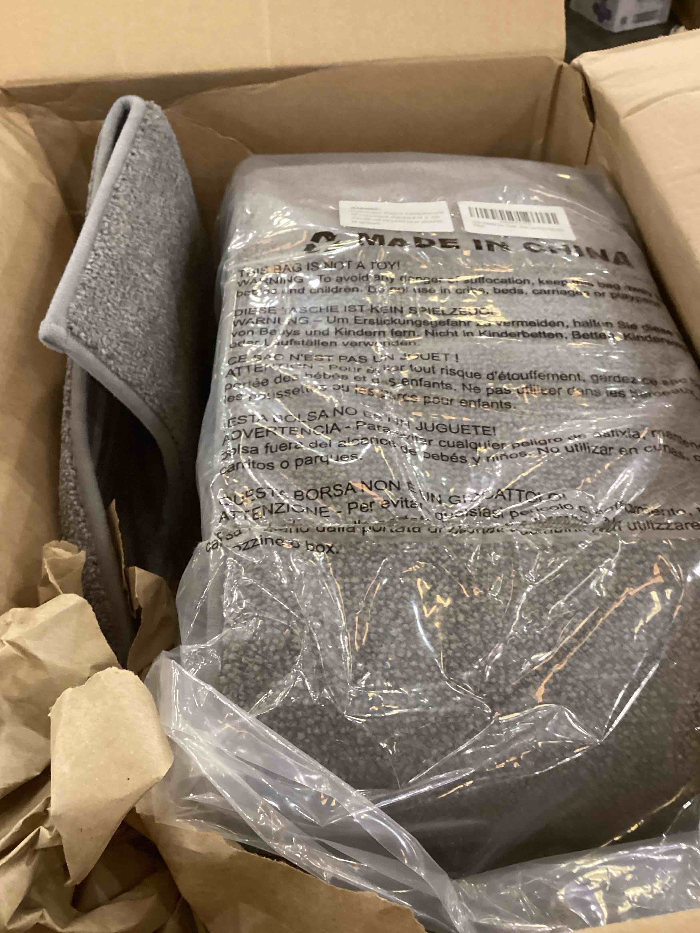 https://s3.amazonaws.com/lotting-images-prod/bidfta/PPE2557264_1752858427500.jpeg