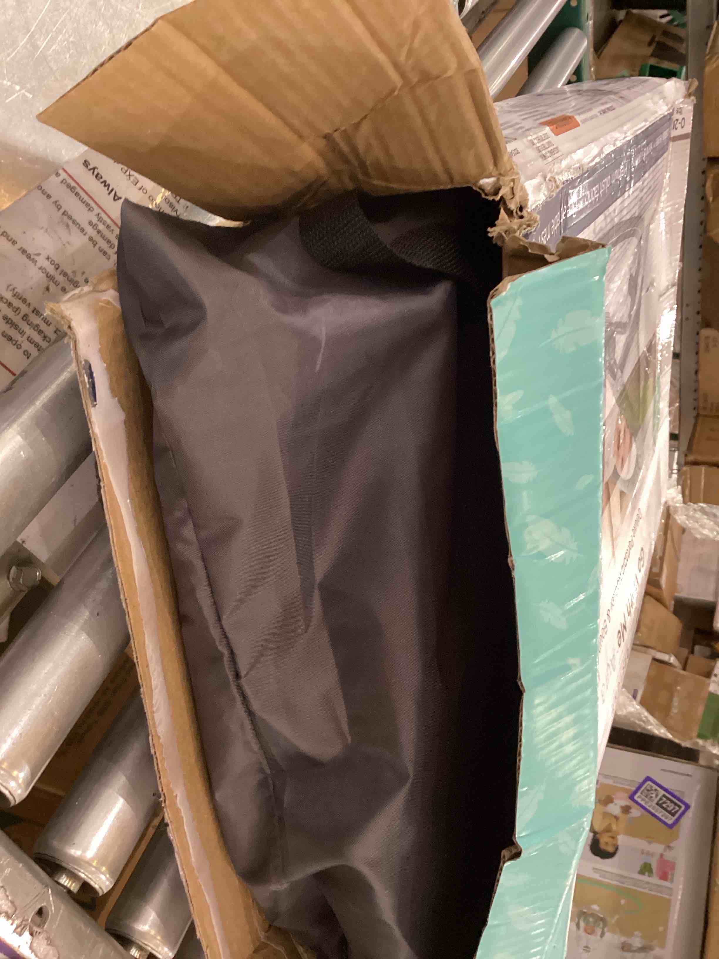 https://s3.amazonaws.com/lotting-images-prod/bidfta/PPE2557321_1752859697003.jpeg
