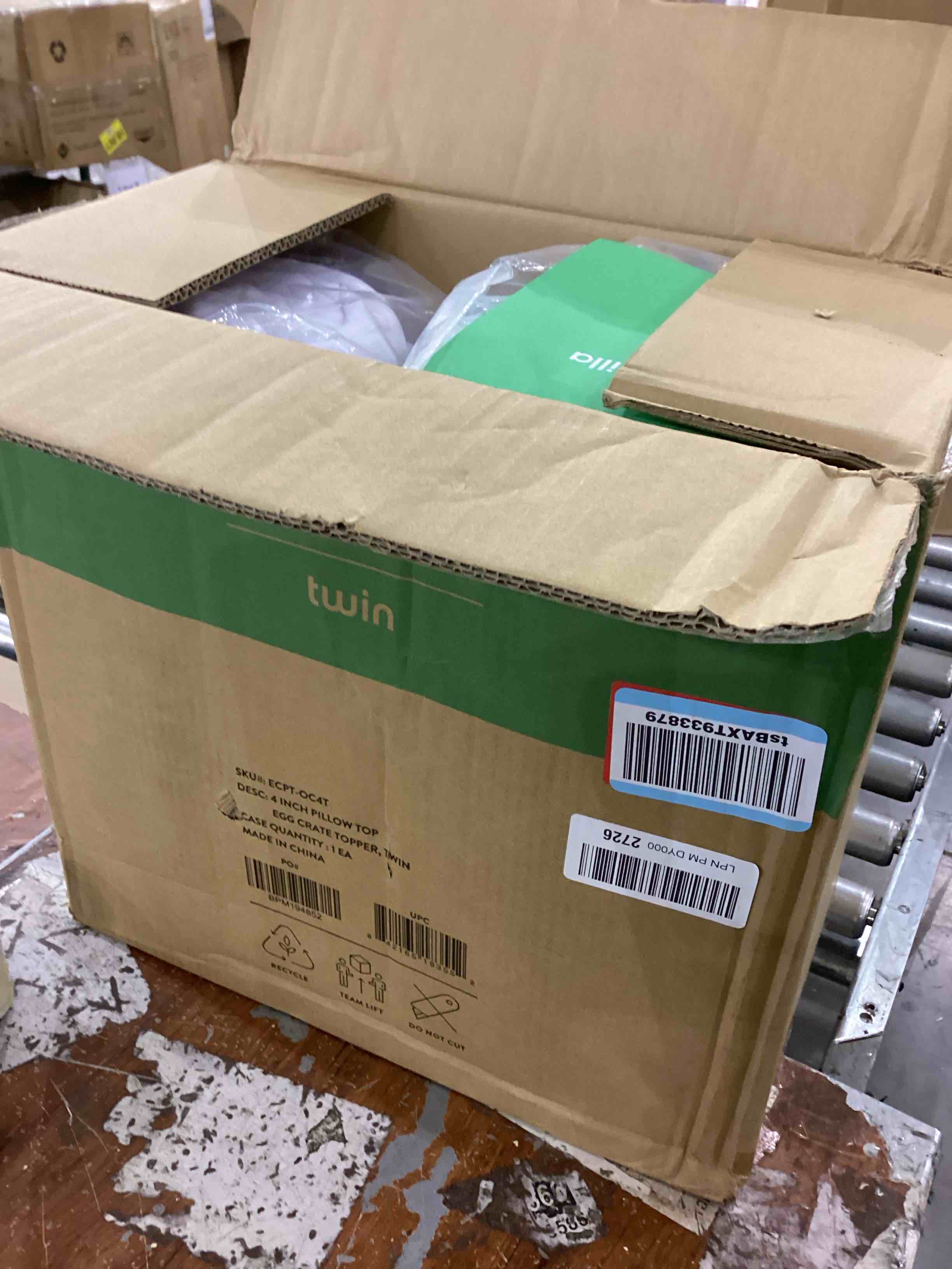 https://s3.amazonaws.com/lotting-images-prod/bidfta/PPE2557355_1752860648859.jpeg