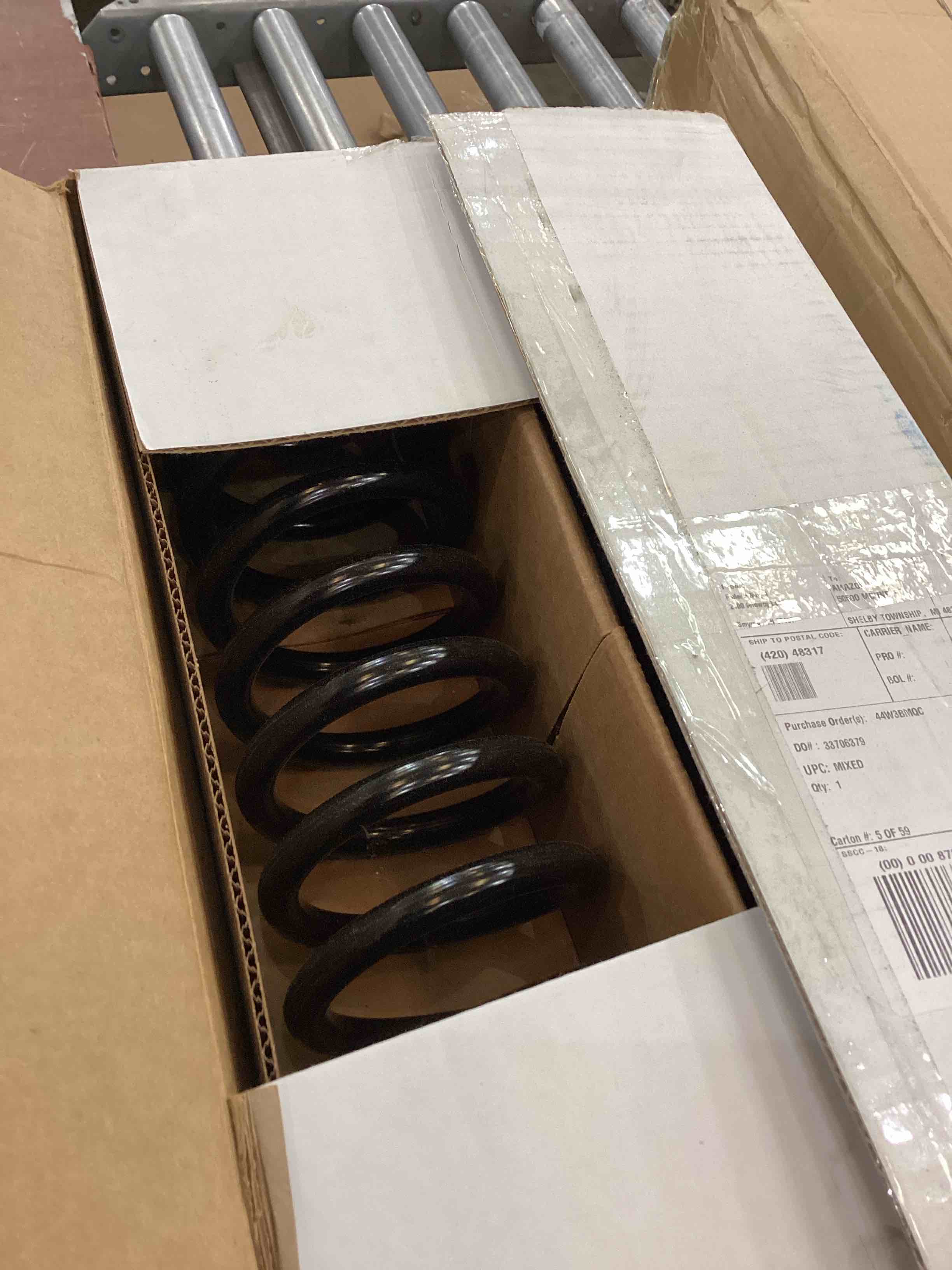 https://s3.amazonaws.com/lotting-images-prod/bidfta/PPE2557385_1752861306691.jpeg