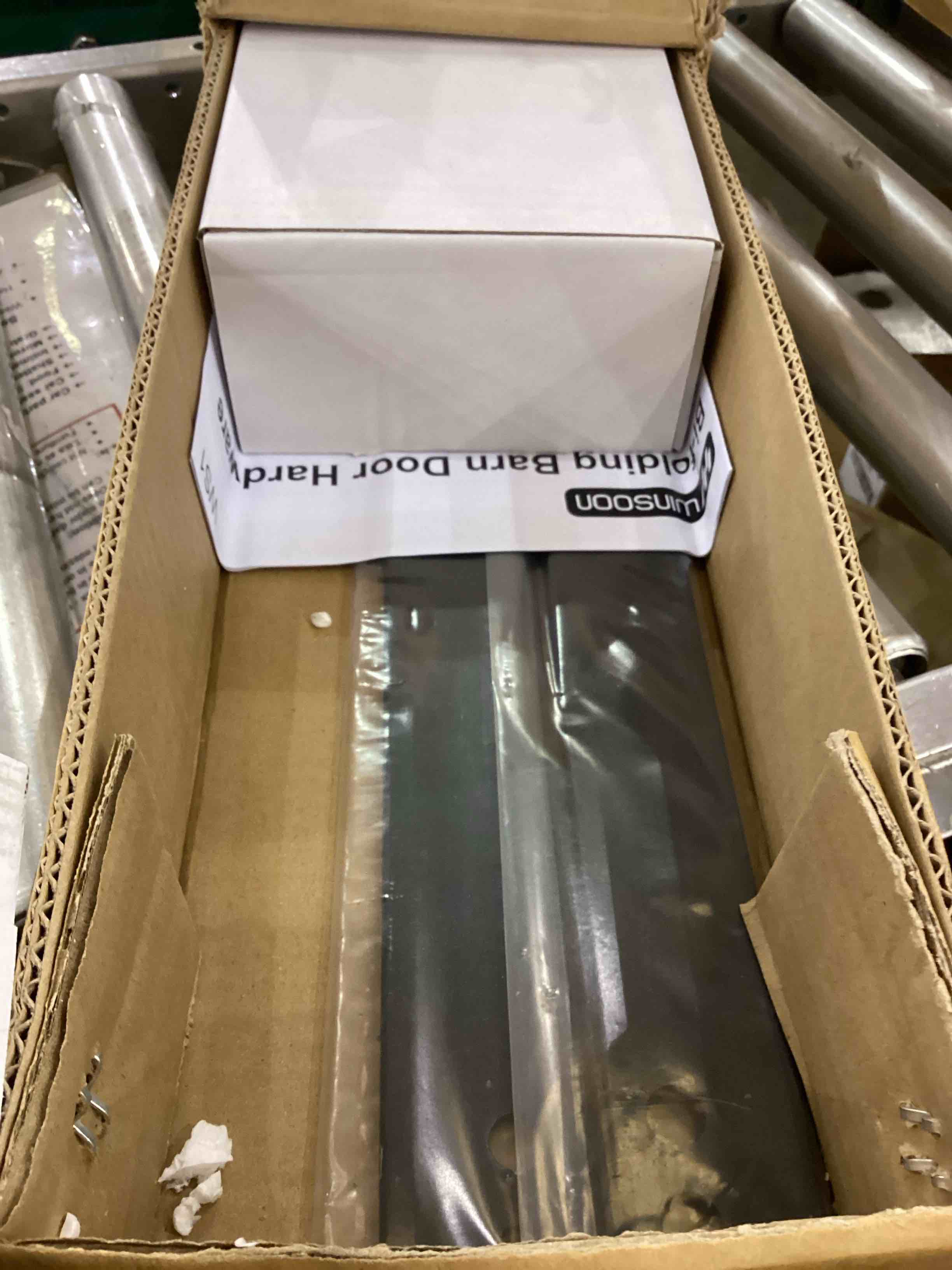 https://s3.amazonaws.com/lotting-images-prod/bidfta/PPE2558465_1753284927312.jpeg
