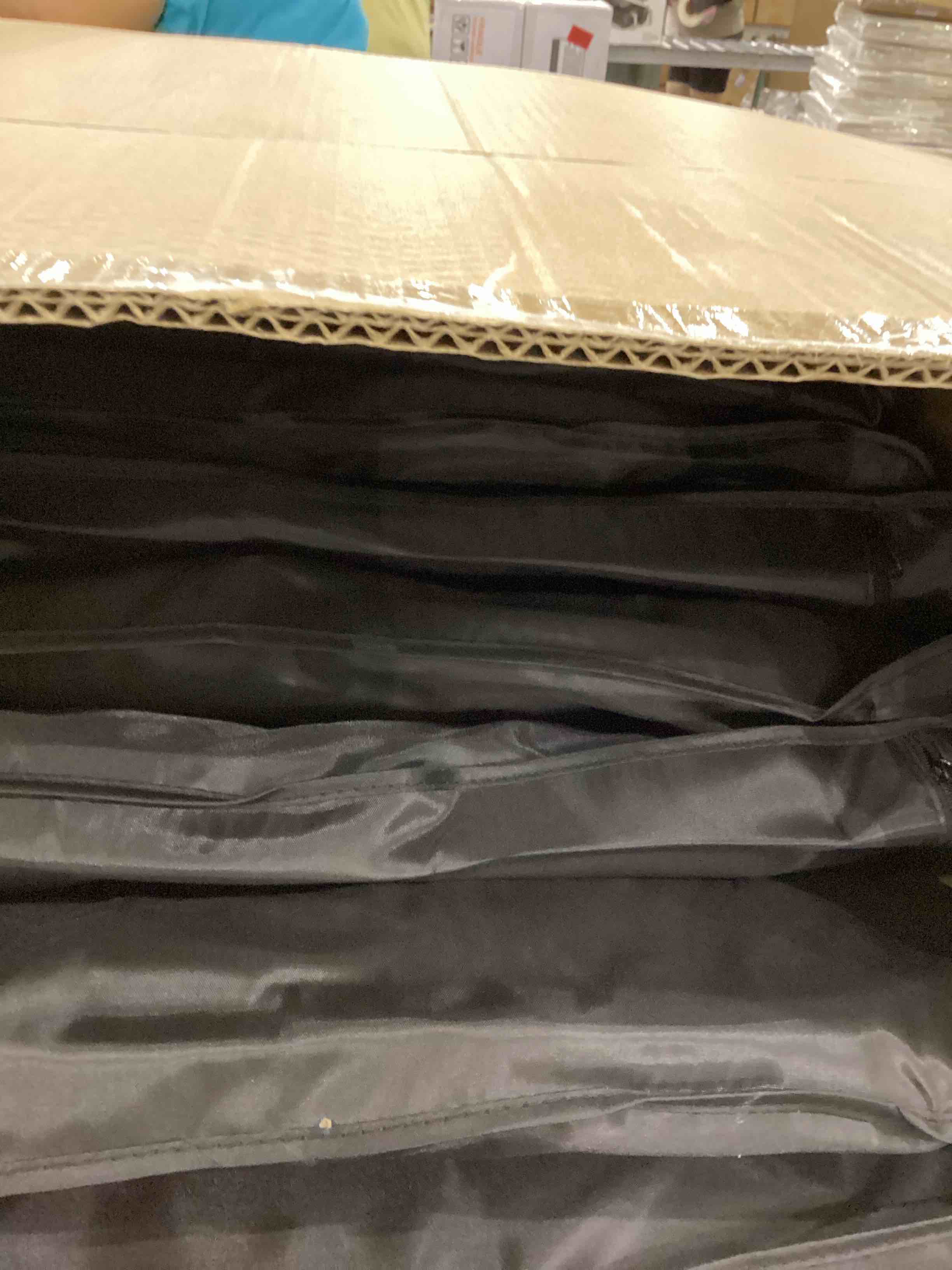 https://s3.amazonaws.com/lotting-images-prod/bidfta/PPE2558914_1753360664304.jpeg