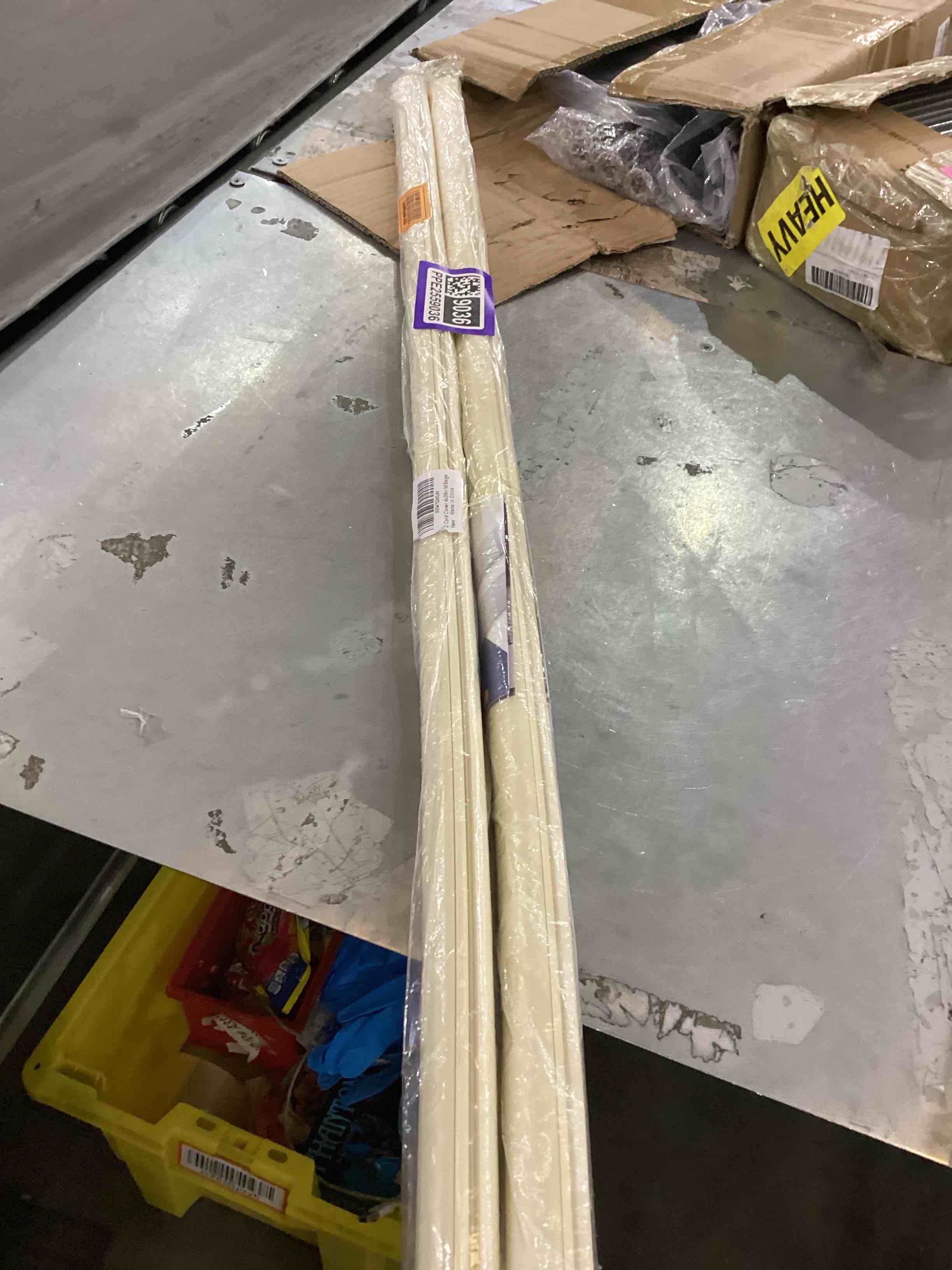 https://s3.amazonaws.com/lotting-images-prod/bidfta/PPE2559034_1753368178190.jpeg