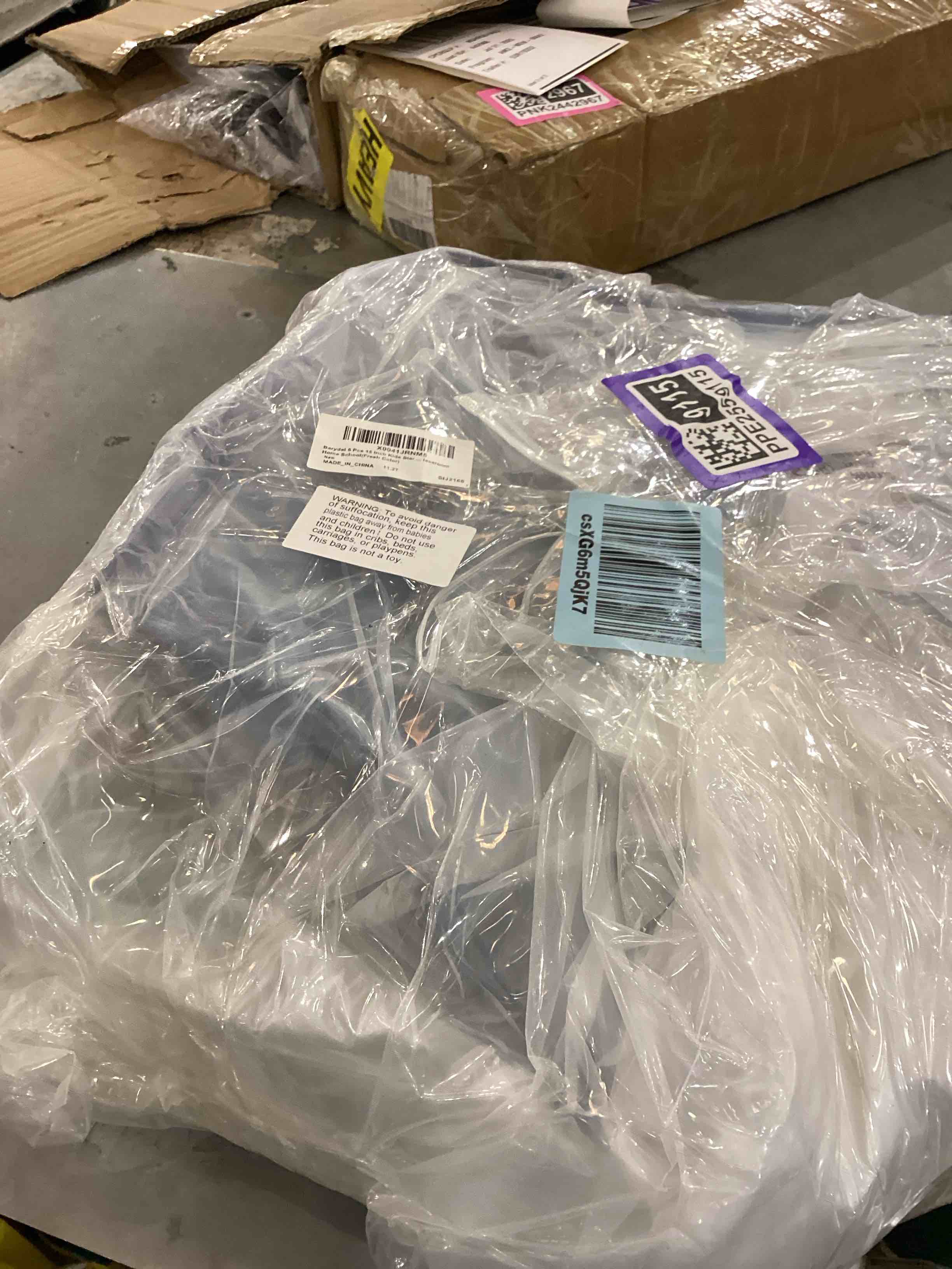 https://s3.amazonaws.com/lotting-images-prod/bidfta/PPE2559115_1753374242929.jpeg