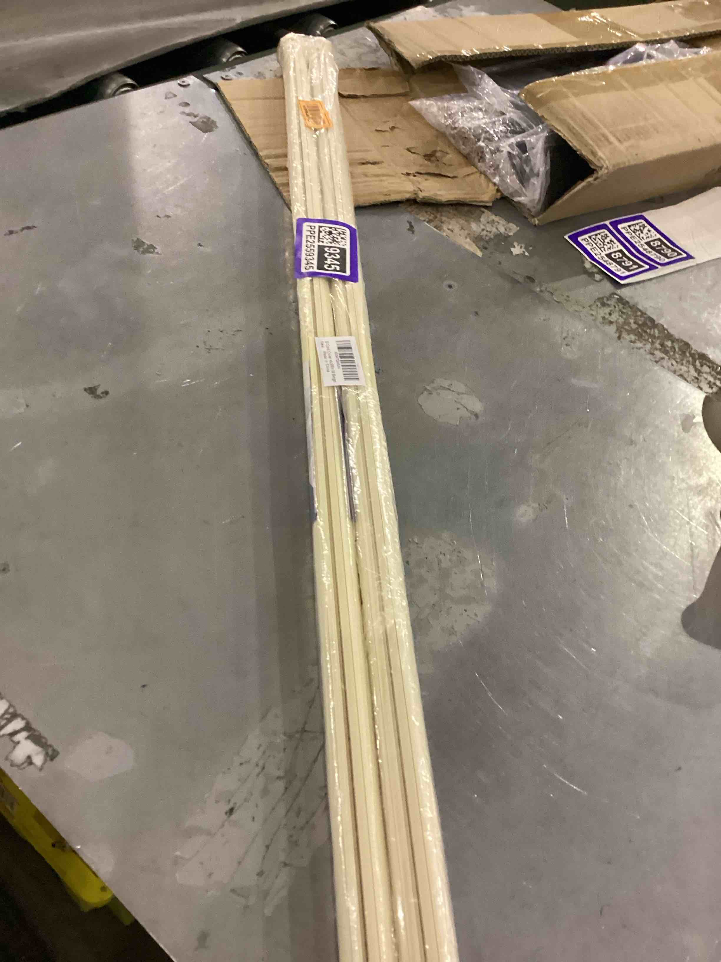 https://s3.amazonaws.com/lotting-images-prod/bidfta/PPE2559346_1753441137720.jpeg