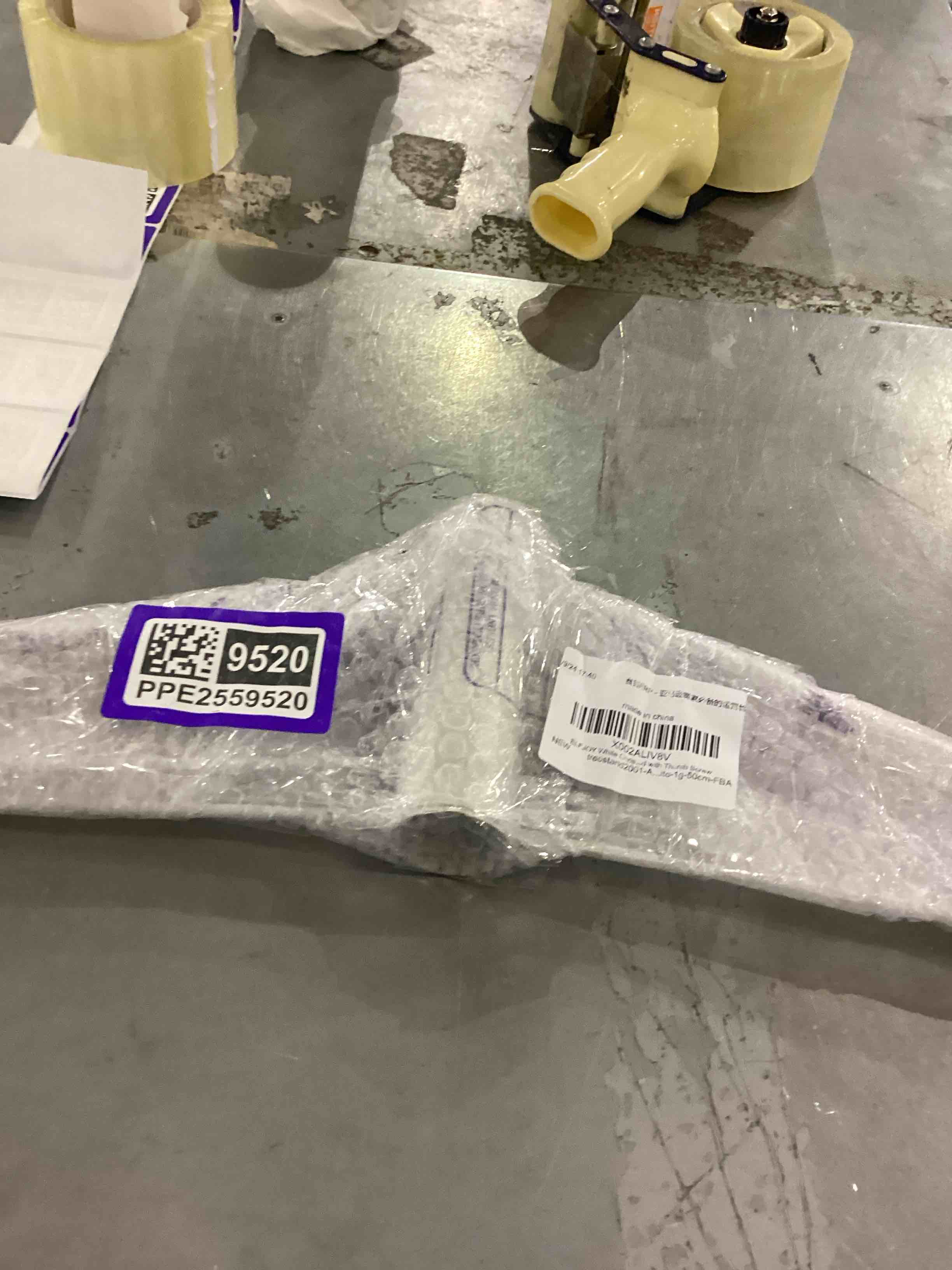 https://s3.amazonaws.com/lotting-images-prod/bidfta/PPE2559528_1753447683552.jpeg