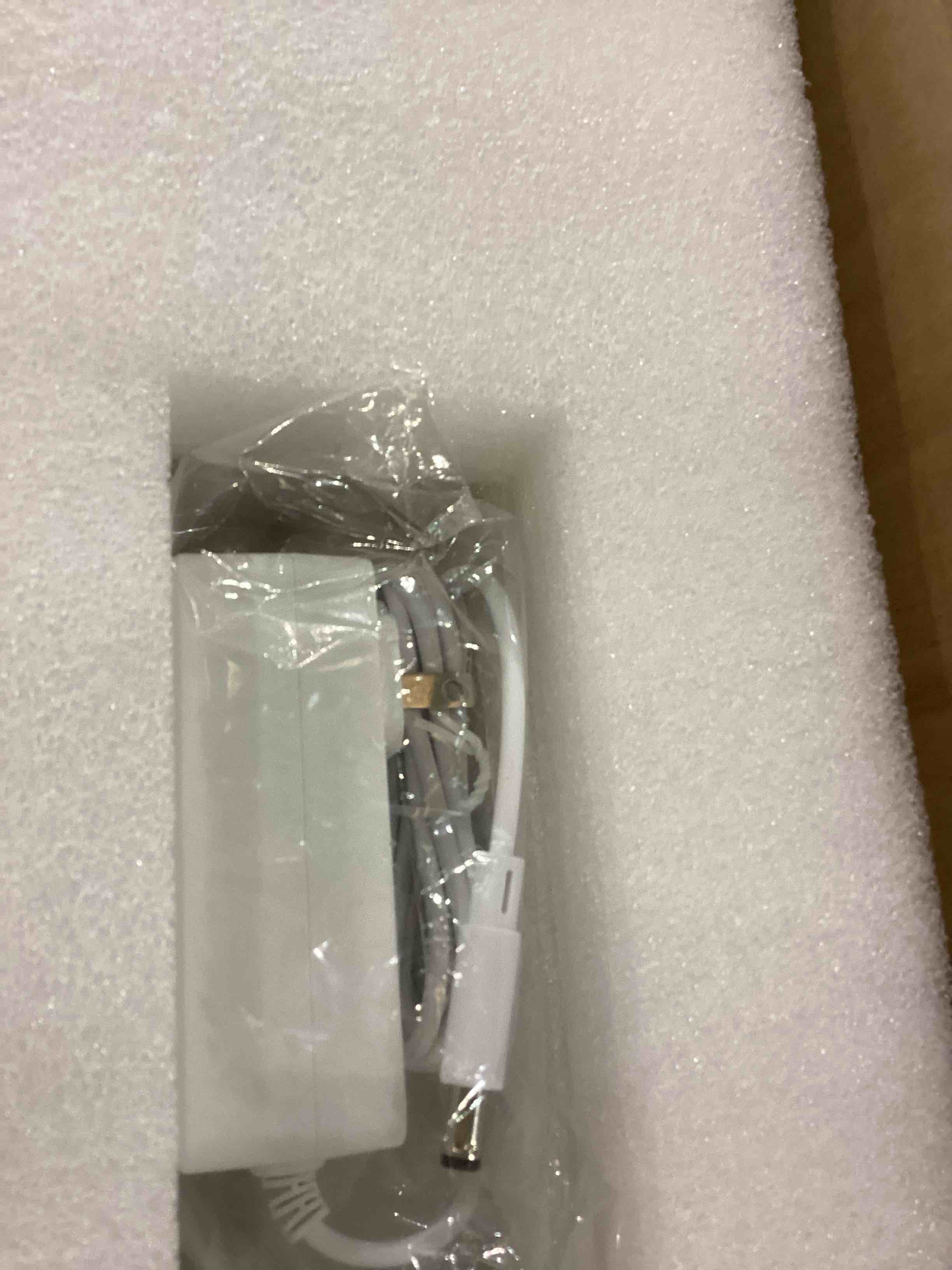 https://s3.amazonaws.com/lotting-images-prod/bidfta/PPE2559598_1753451245312.jpeg