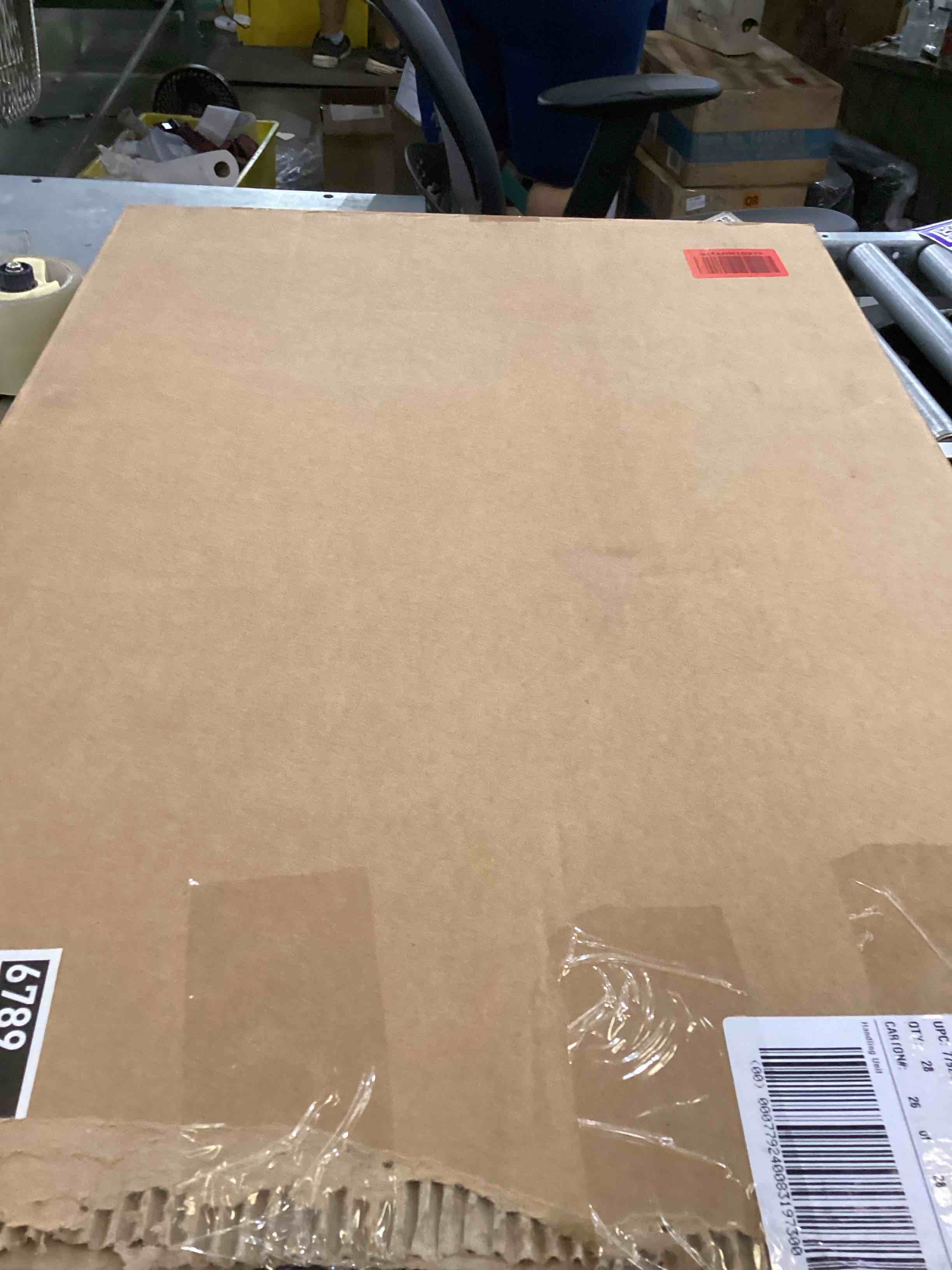 https://s3.amazonaws.com/lotting-images-prod/bidfta/PPE2559818_1753466976807.jpeg