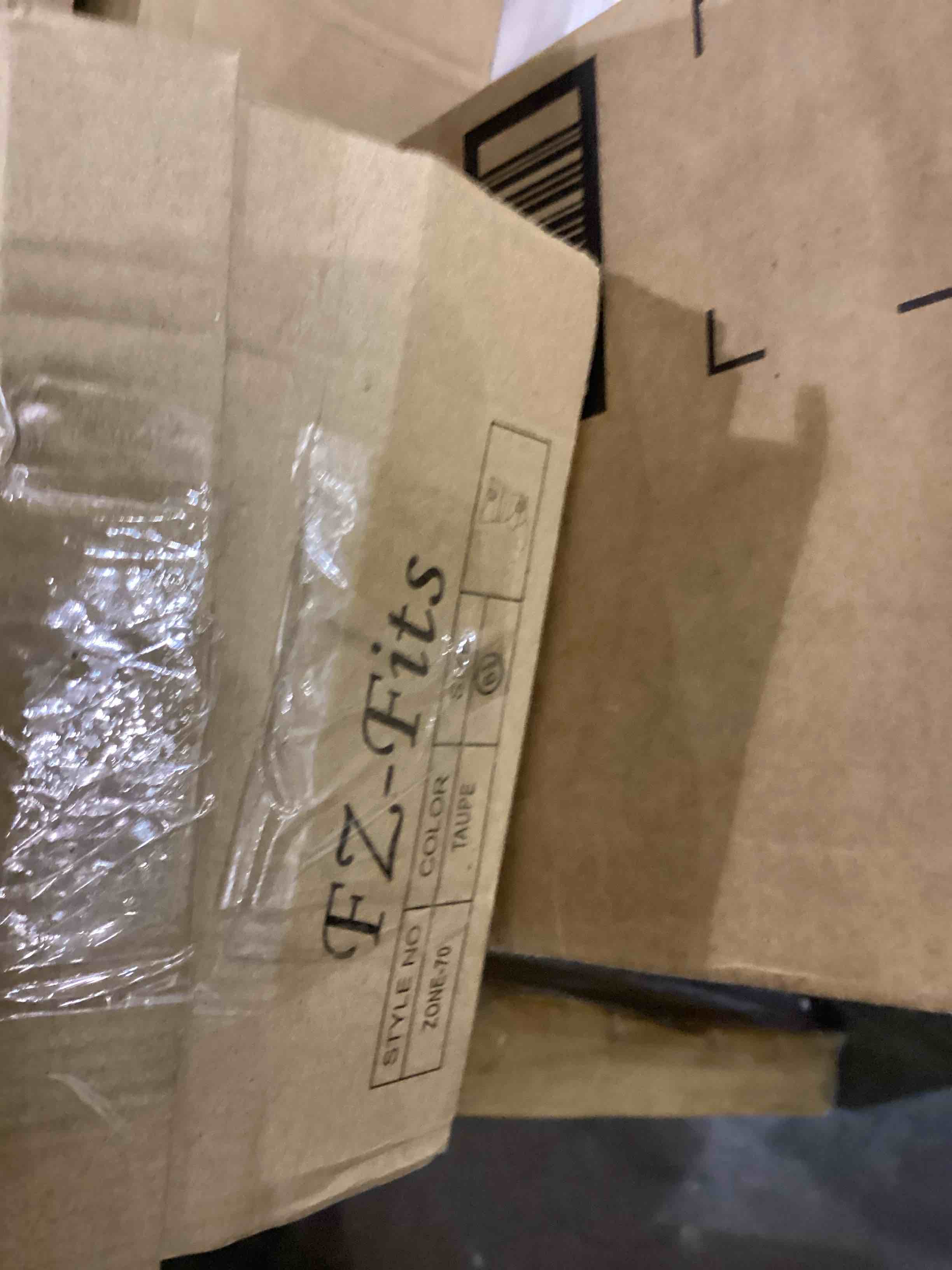 https://s3.amazonaws.com/lotting-images-prod/bidfta/PPE2559960_1755257216157.jpeg