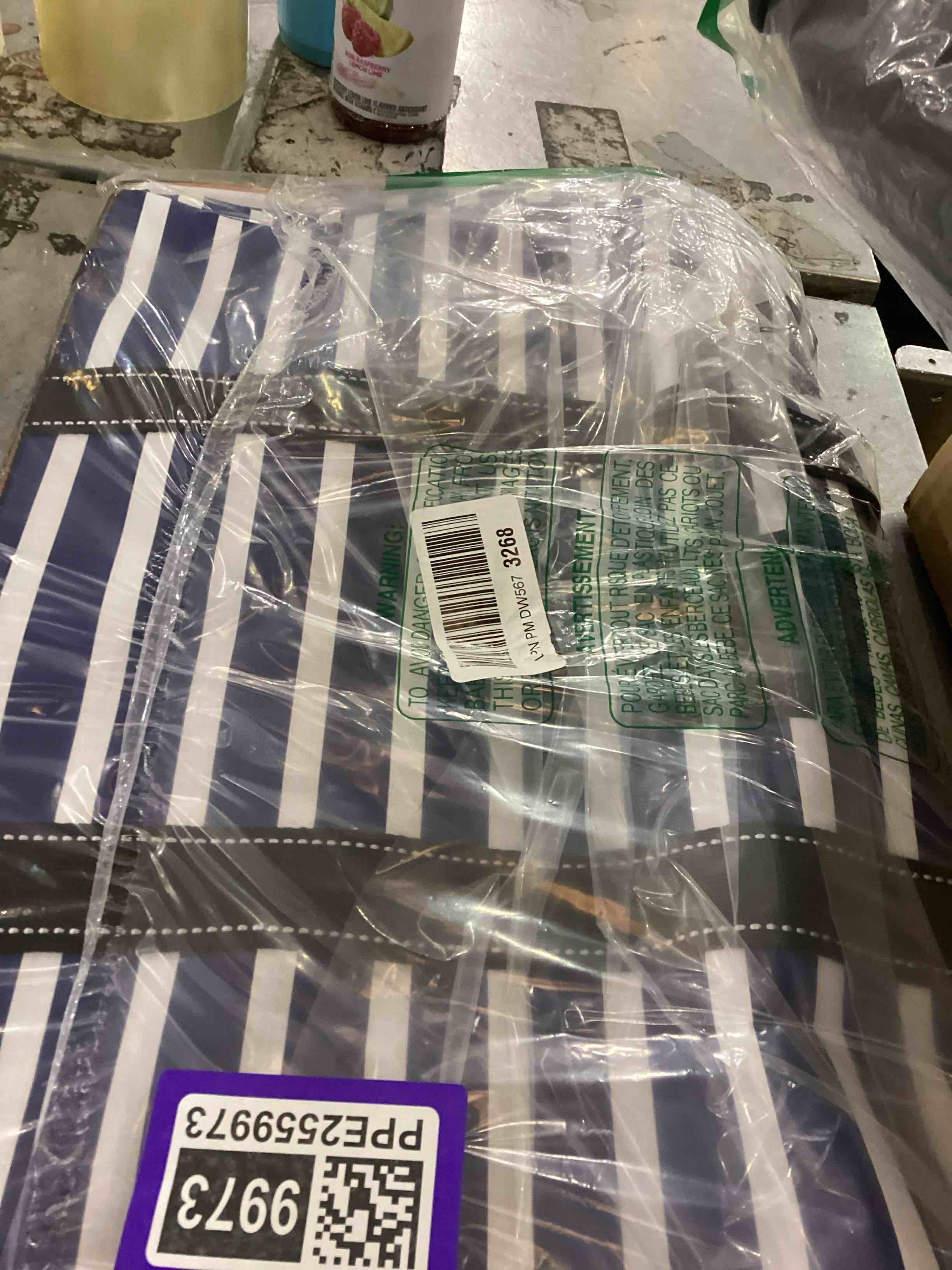 https://s3.amazonaws.com/lotting-images-prod/bidfta/PPE2559973_1753886707614.jpeg