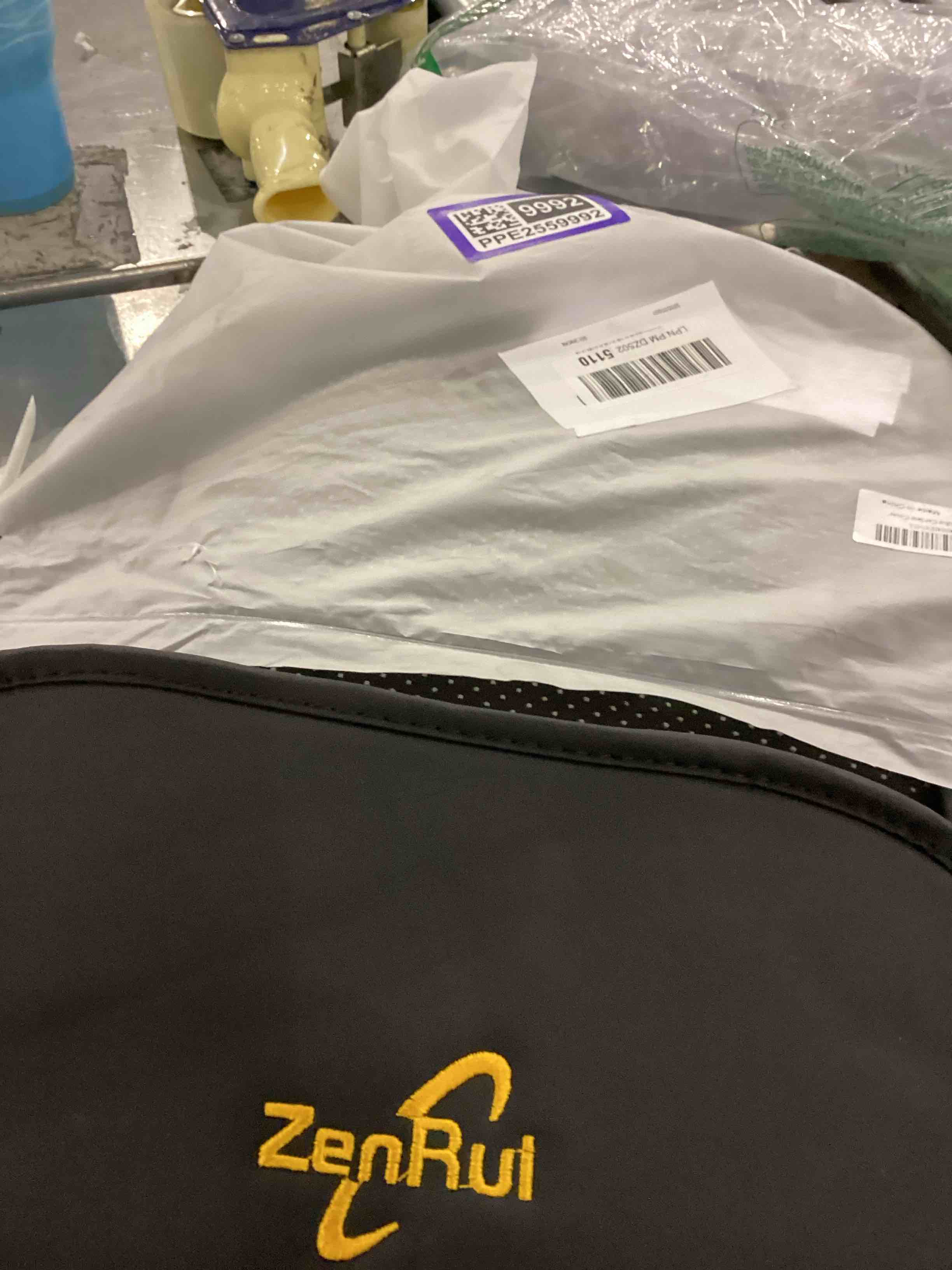 https://s3.amazonaws.com/lotting-images-prod/bidfta/PPE2559992_1753890690701.jpeg