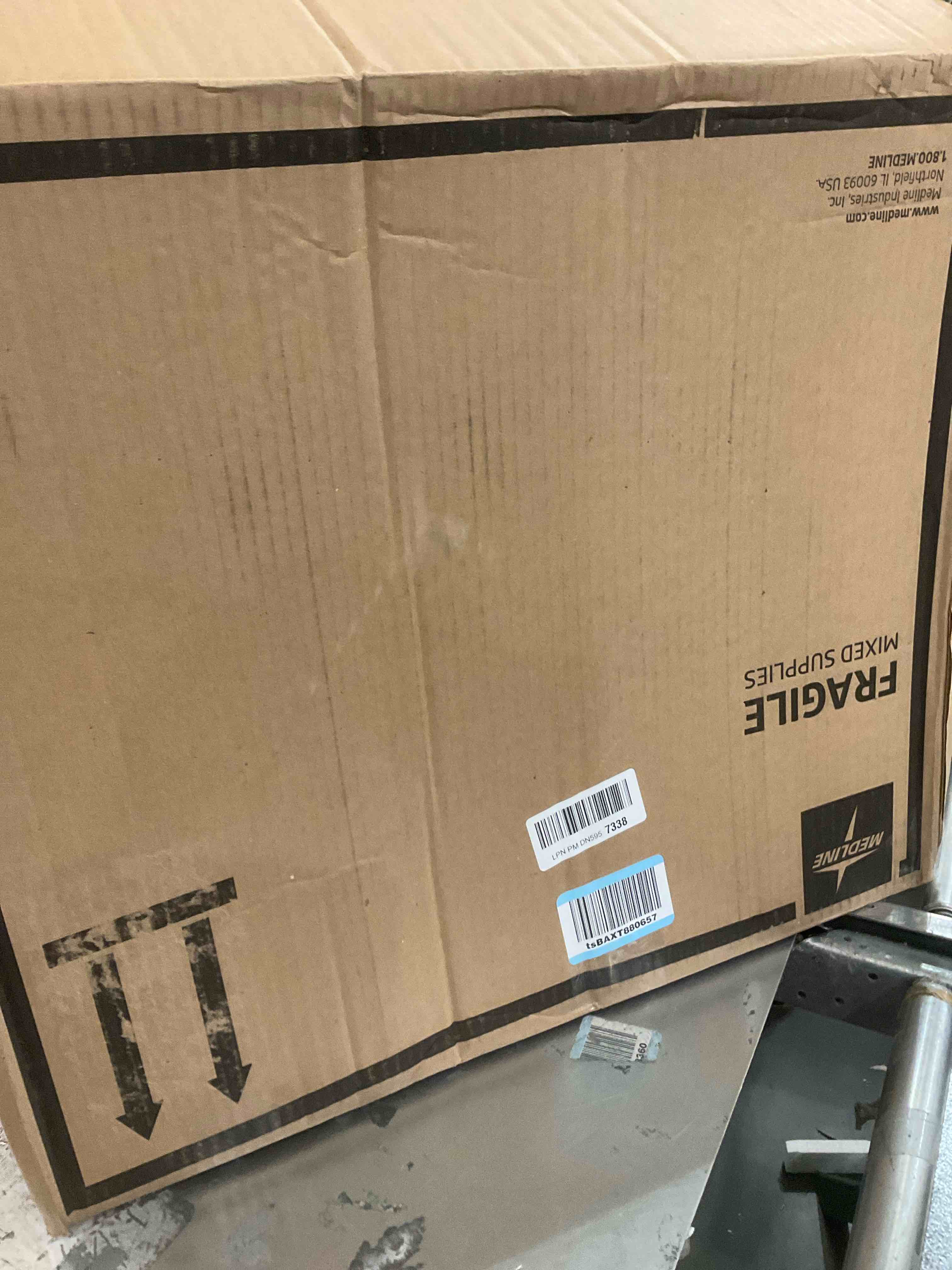 https://s3.amazonaws.com/lotting-images-prod/bidfta/PPE2564354_1744743786556.jpeg