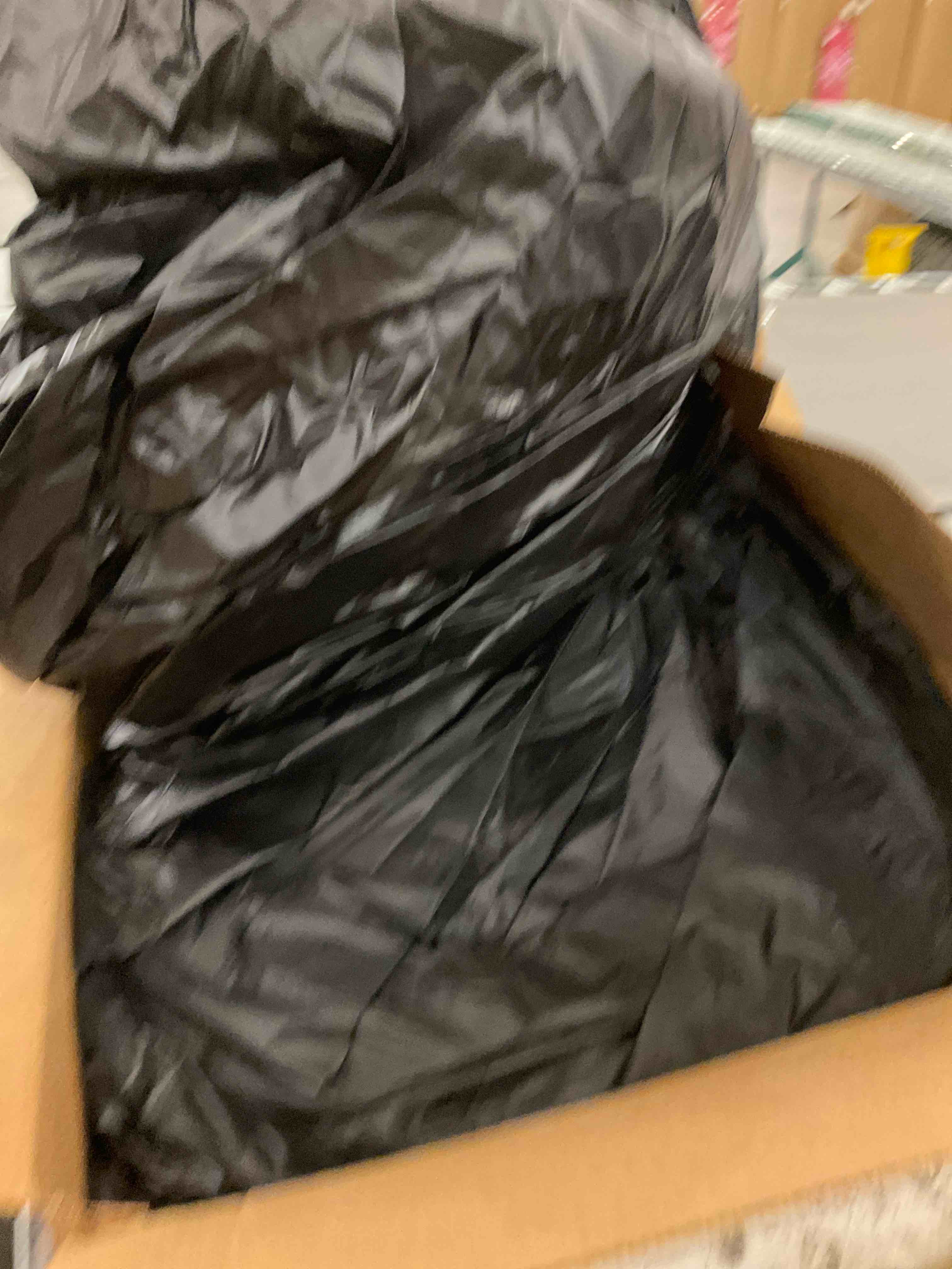 https://s3.amazonaws.com/lotting-images-prod/bidfta/PPE2564901_1744822908358.jpeg