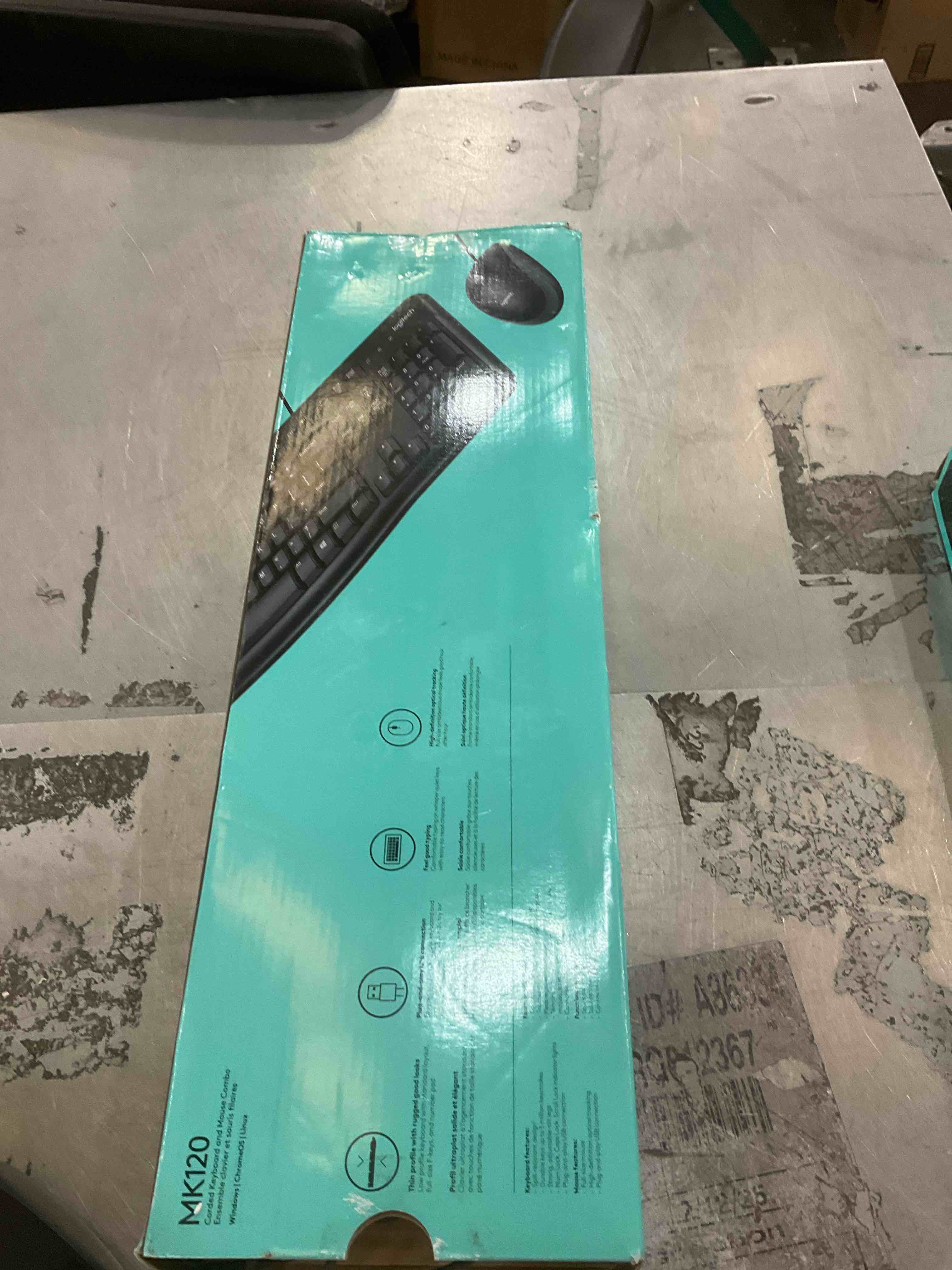 https://s3.amazonaws.com/lotting-images-prod/bidfta/PPE2565087_1744815136858.jpeg