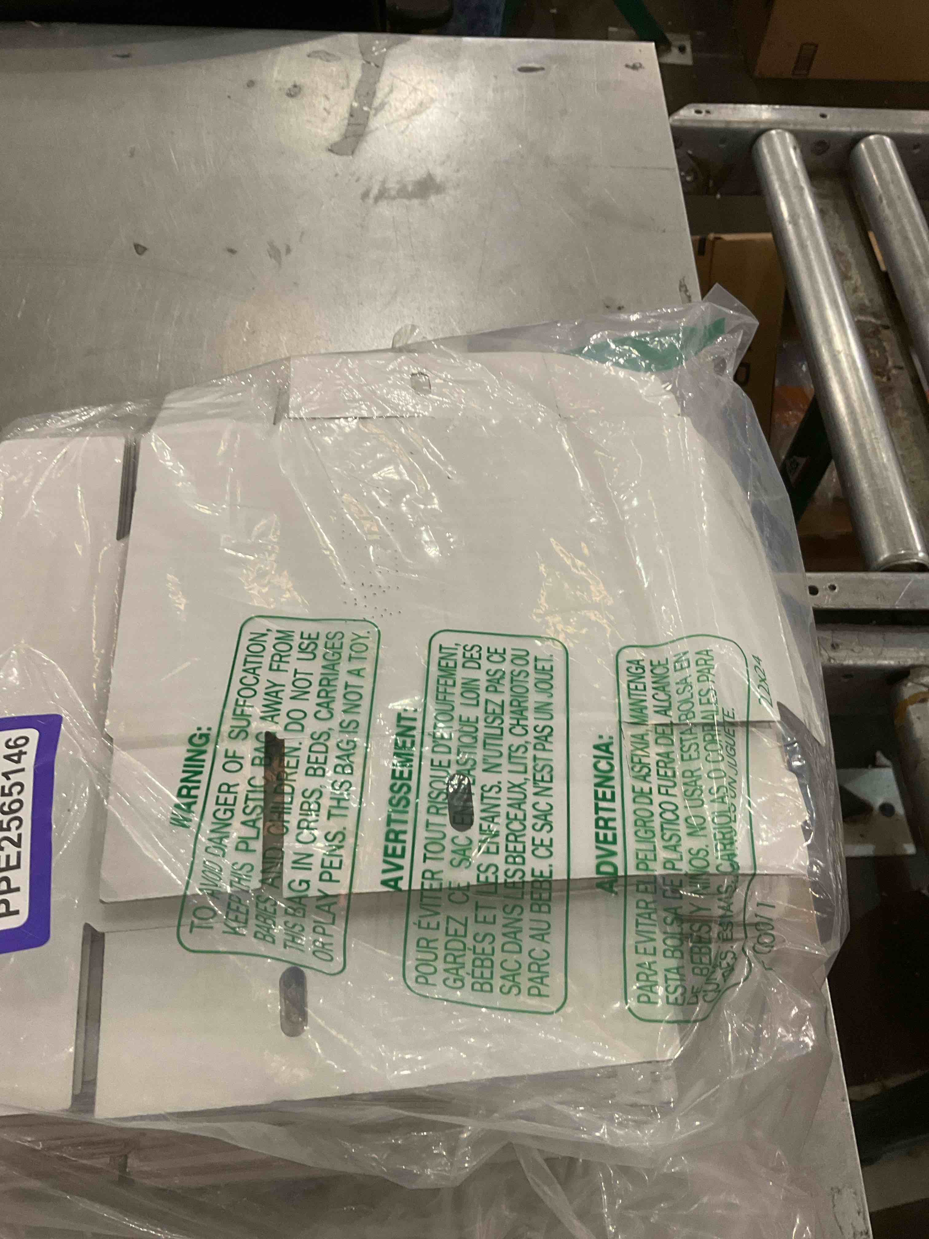 https://s3.amazonaws.com/lotting-images-prod/bidfta/PPE2565146_1744816278540.jpeg